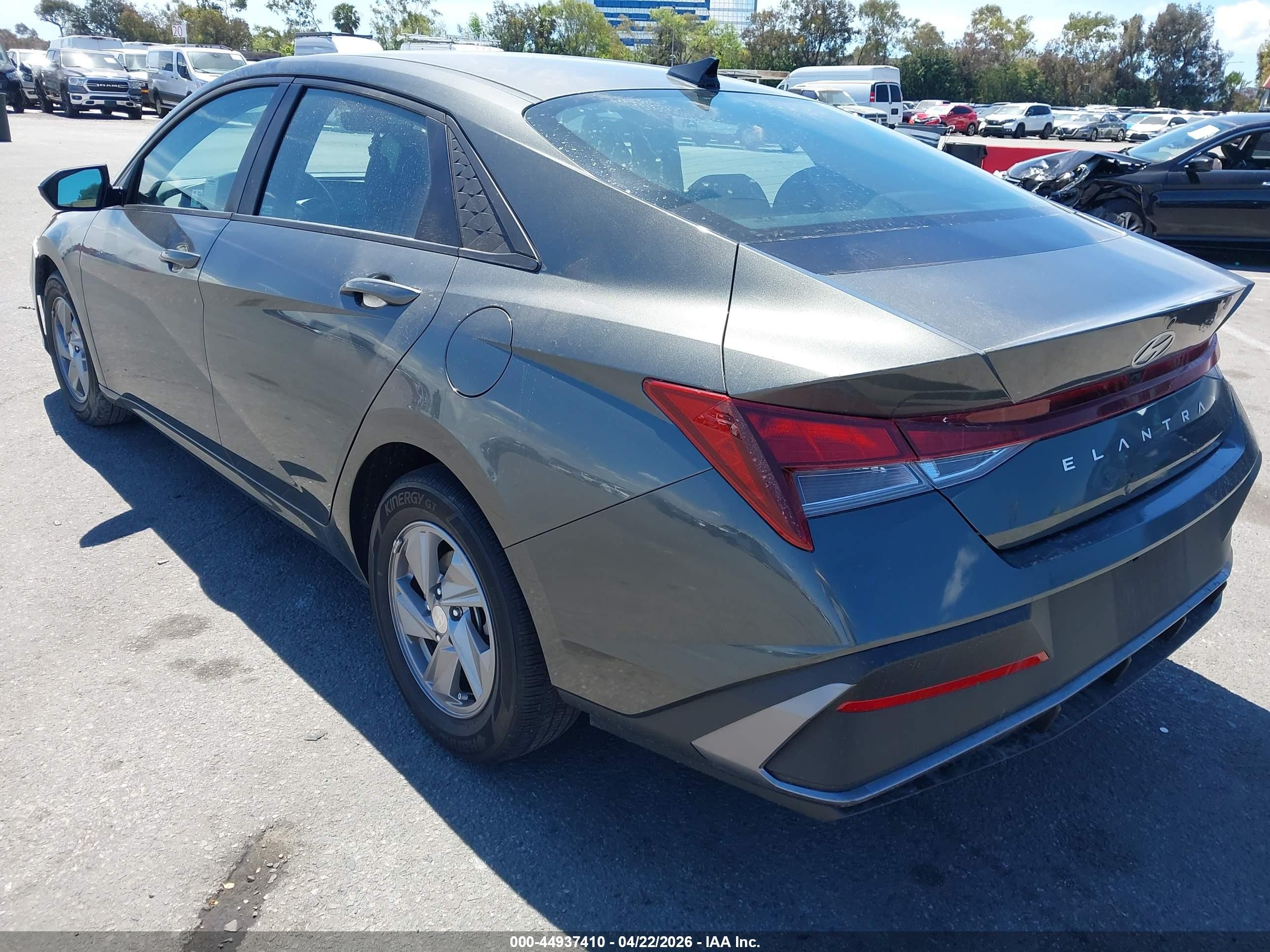 2024 Hyundai Elantra Se Green vin: KMHLL4DG2RU761164