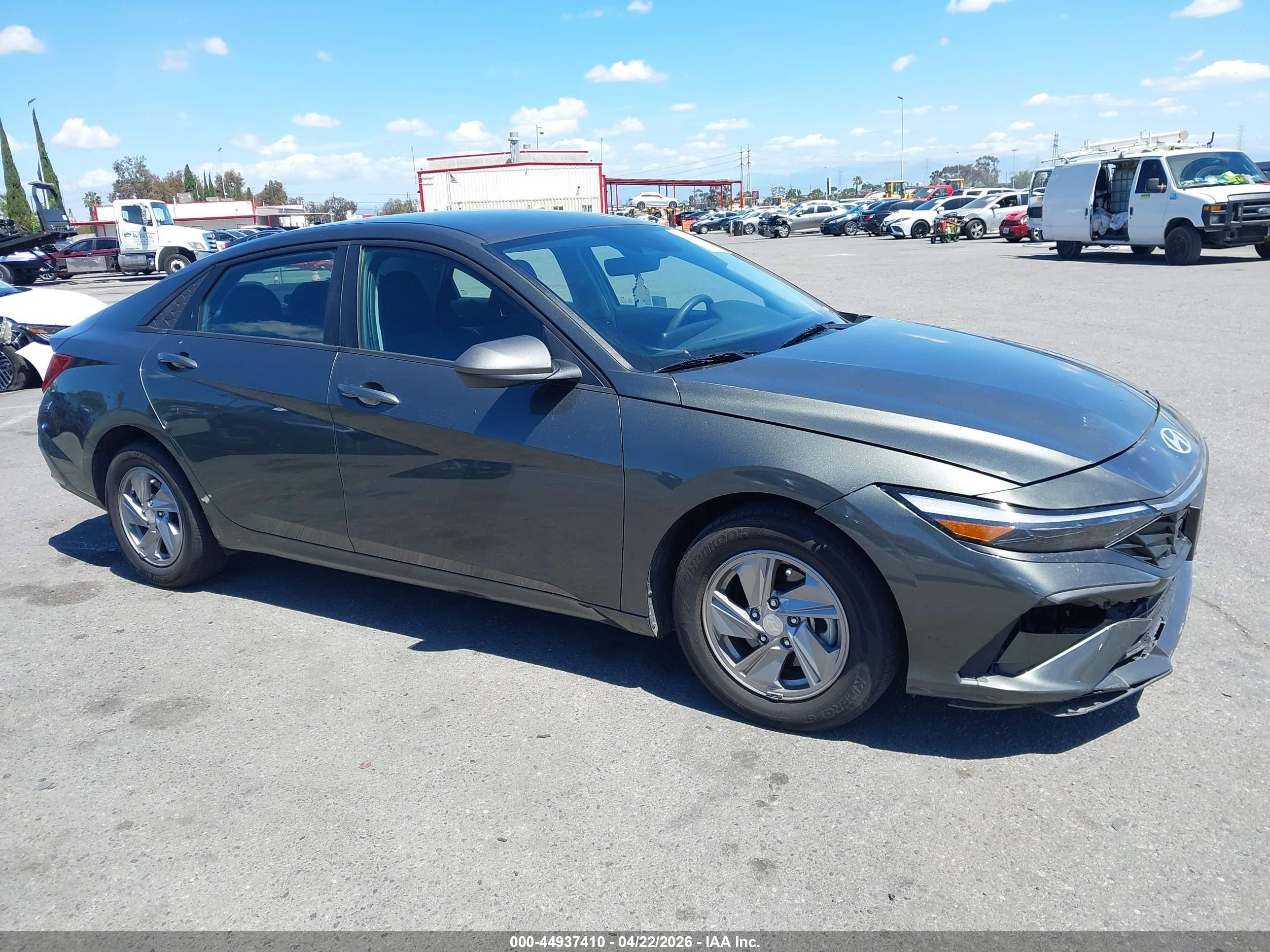 2024 Hyundai Elantra Se Green vin: KMHLL4DG2RU761164