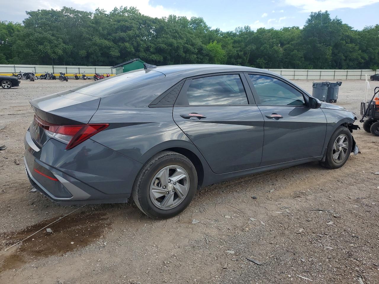 2024 Hyundai Elantra Se Gray vin: KMHLL4DG2RU794567
