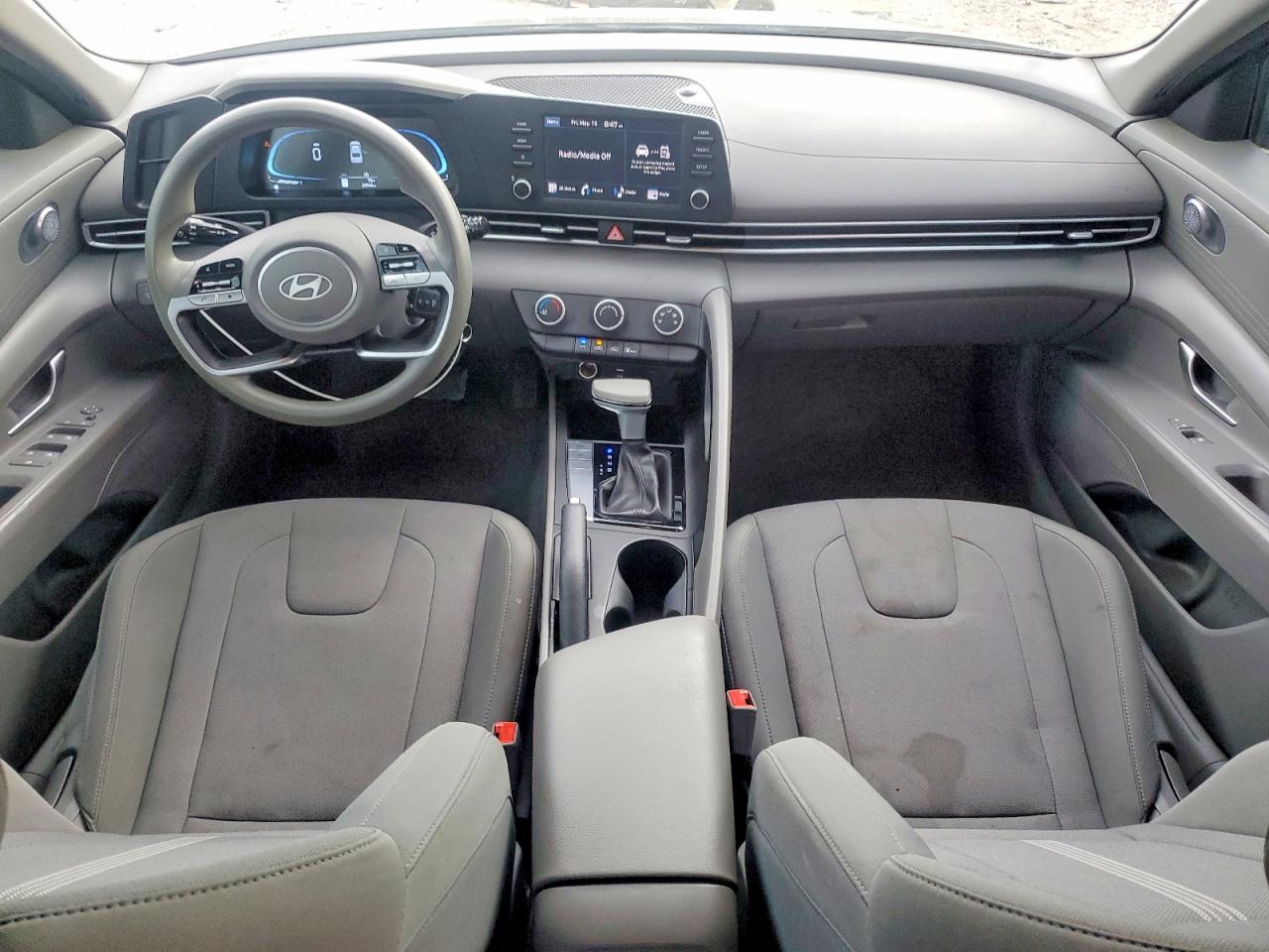 2024 Hyundai Elantra Se Gray vin: KMHLL4DG2RU794567