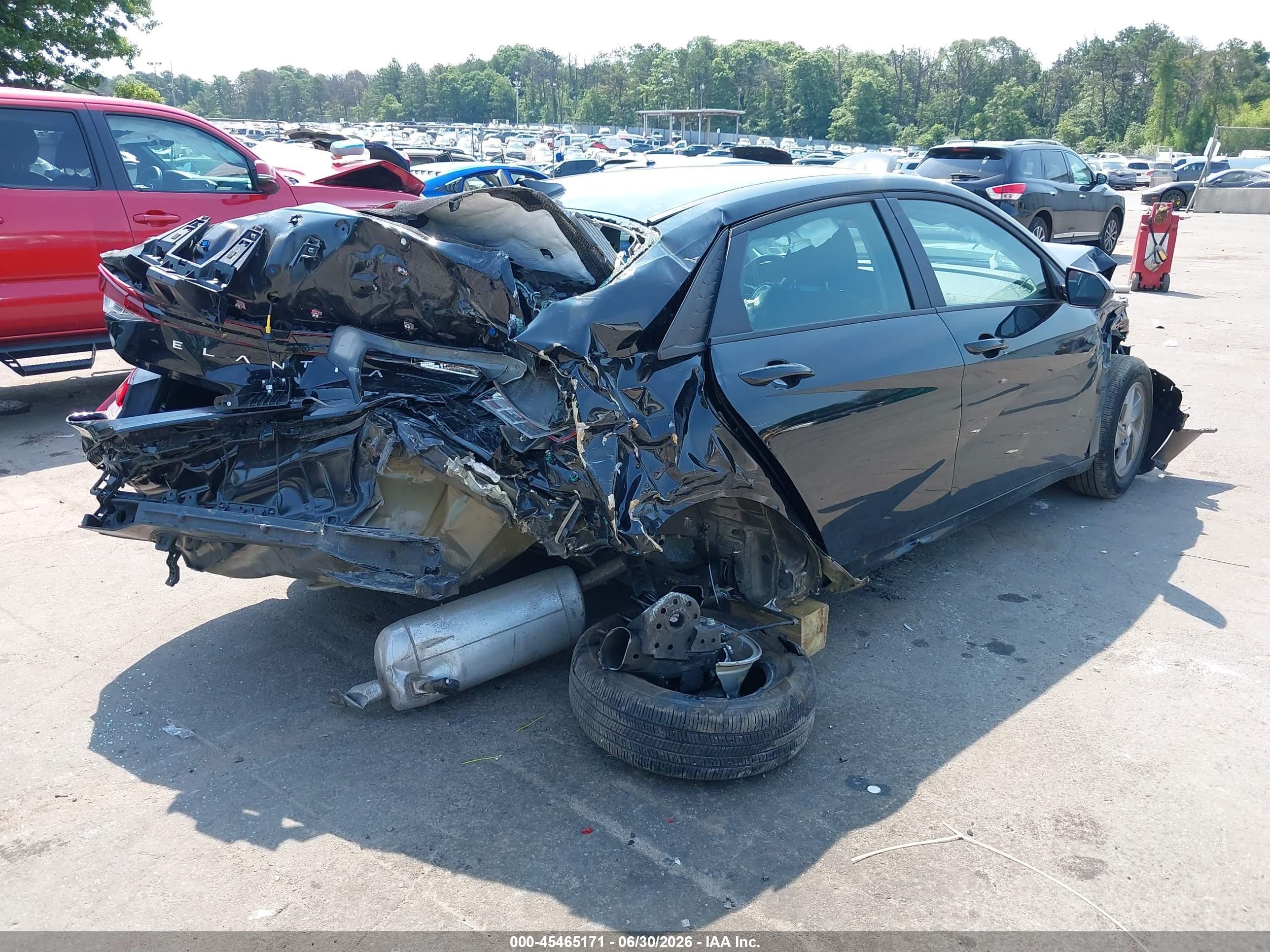 2025 Hyundai Elantra Se Black vin: KMHLL4DG2SU913594