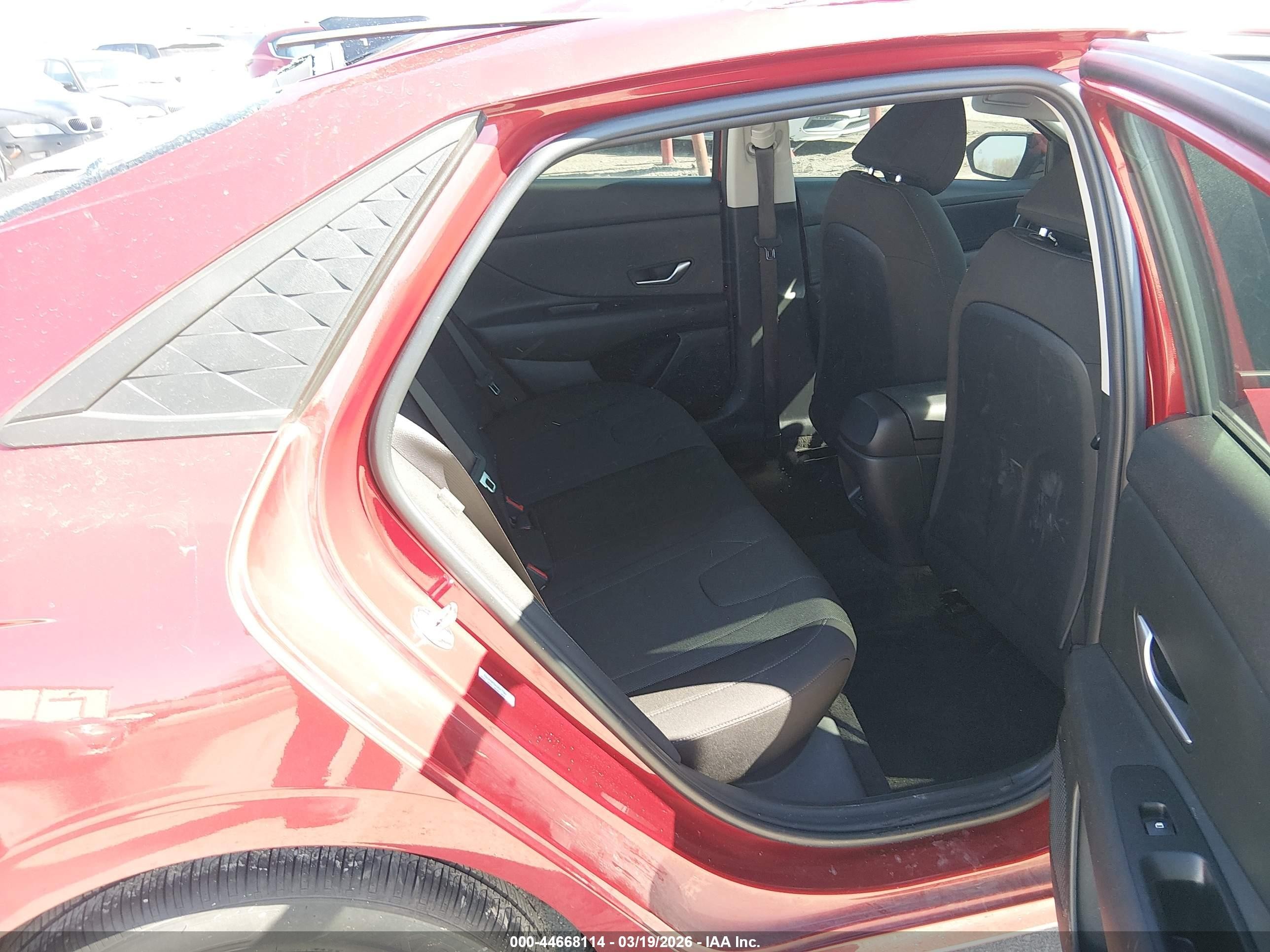 2025 Hyundai Elantra Se Красный vin: KMHLL4DG9SU044783