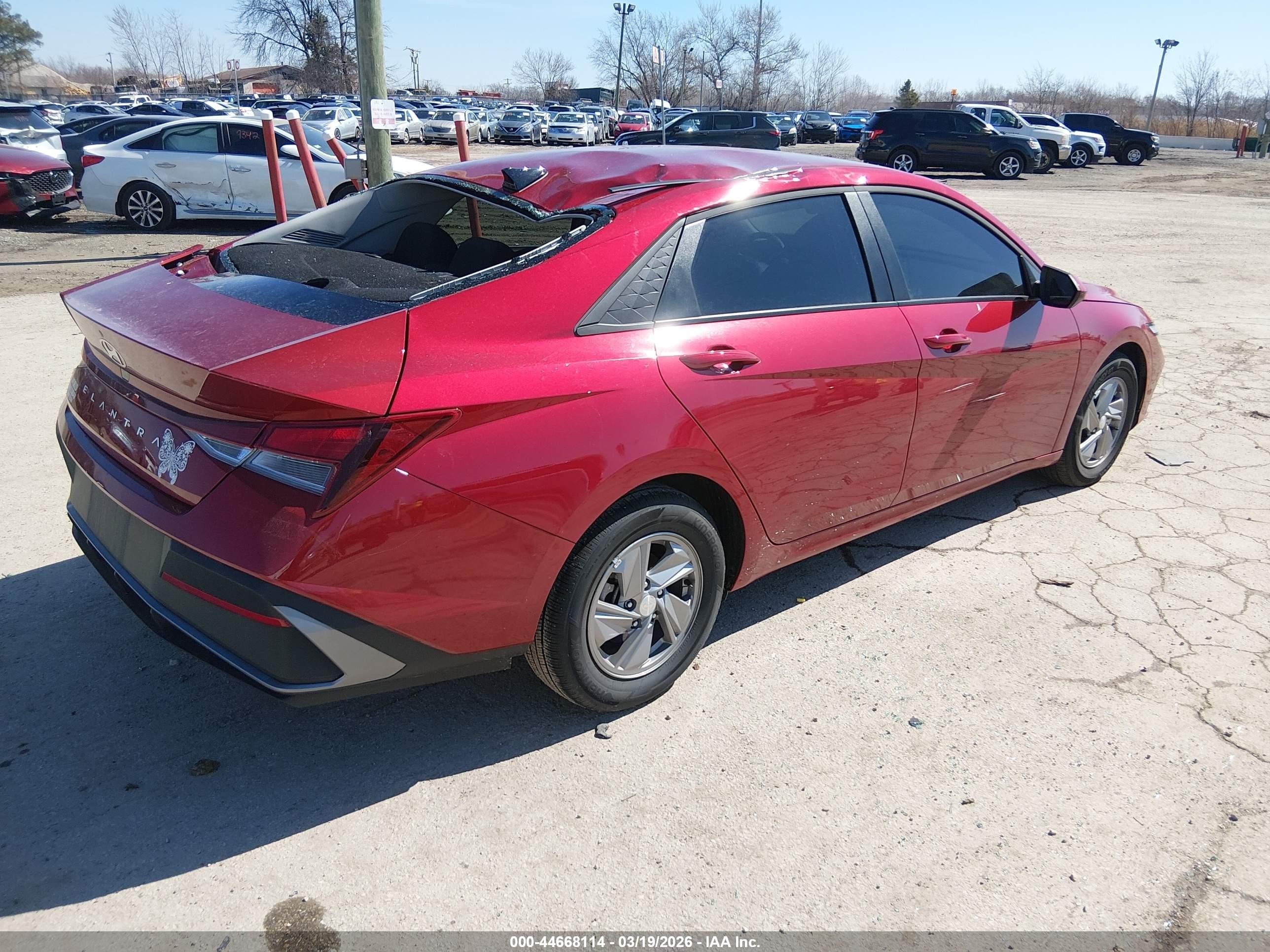 2025 Hyundai Elantra Se Красный vin: KMHLL4DG9SU044783