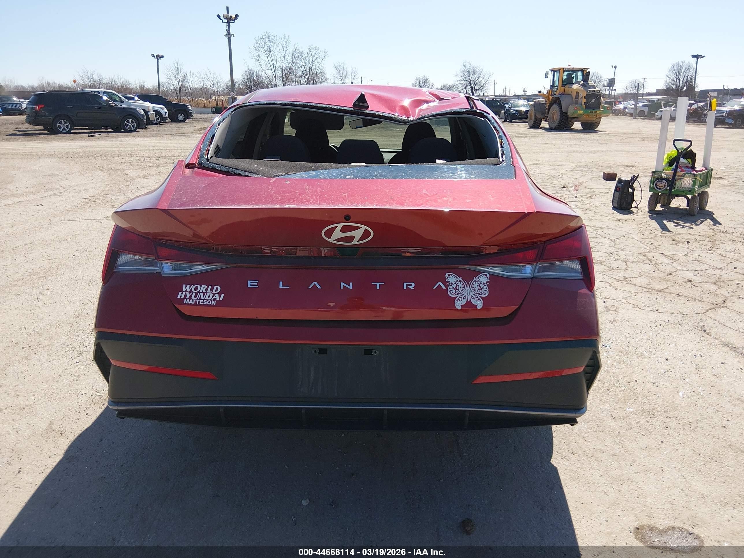 2025 Hyundai Elantra Se Красный vin: KMHLL4DG9SU044783