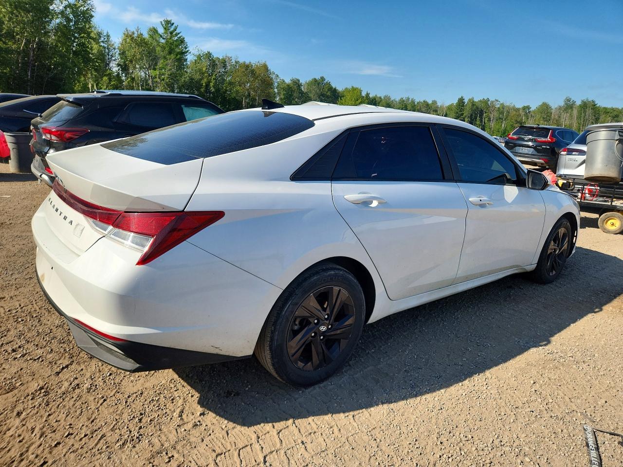 2021 Hyundai Elantra Sel White vin: KMHLM4AG0MU179882