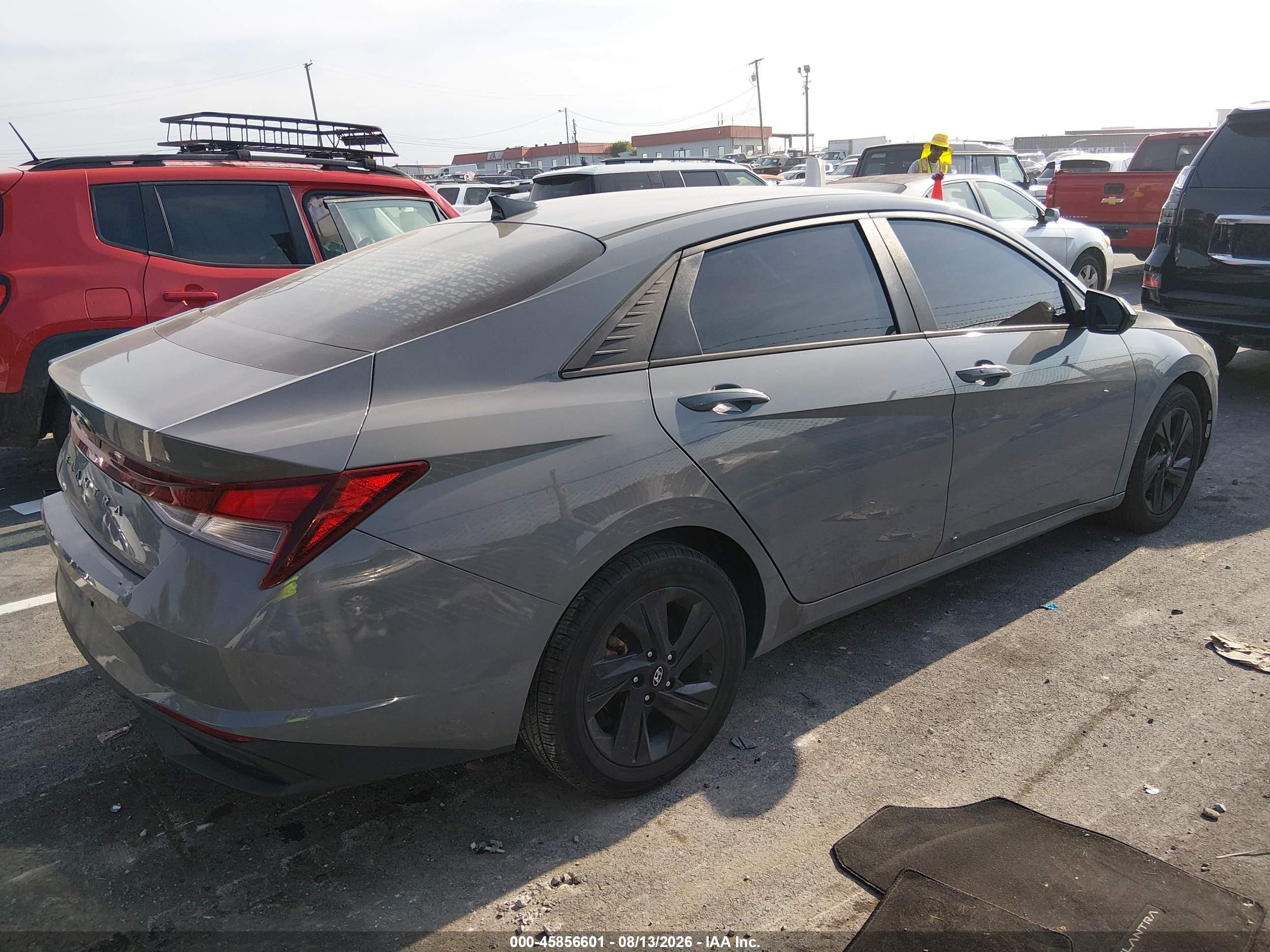 2021 Hyundai Elantra Sel Gray vin: KMHLM4AG1MU065681