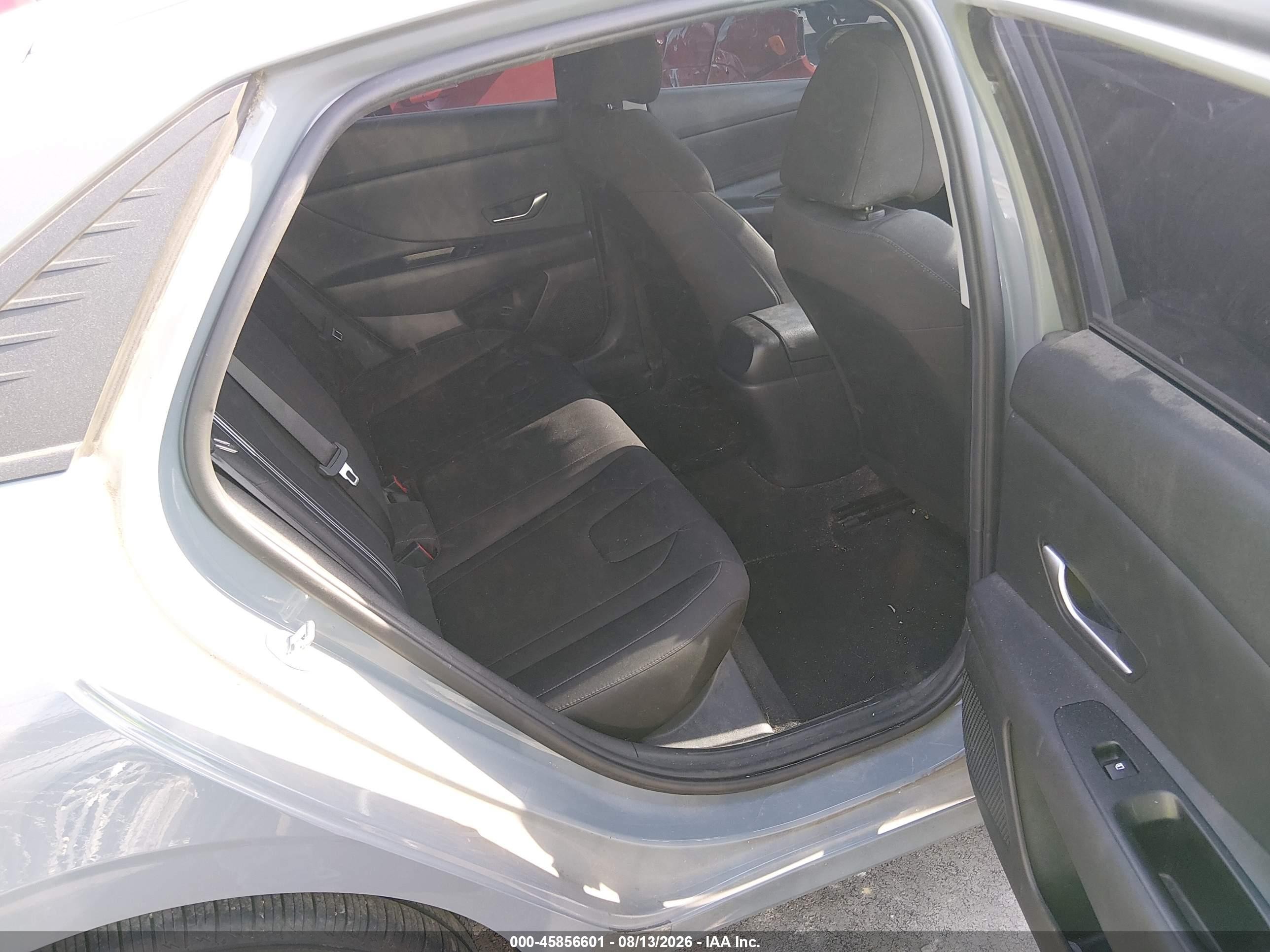 2021 Hyundai Elantra Sel Gray vin: KMHLM4AG1MU065681