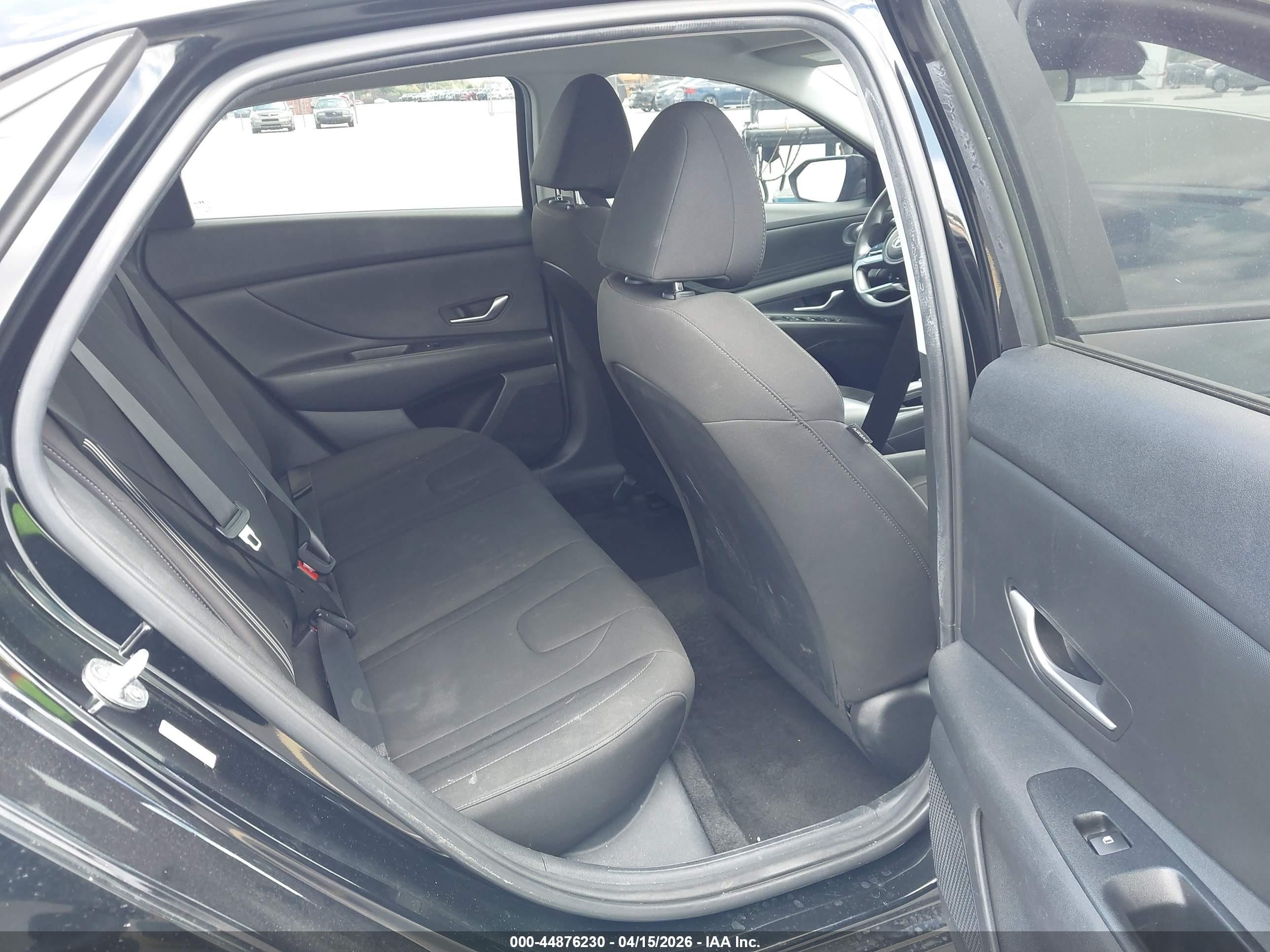 2023 Hyundai Elantra Sel Black vin: KMHLM4AG2PU462787