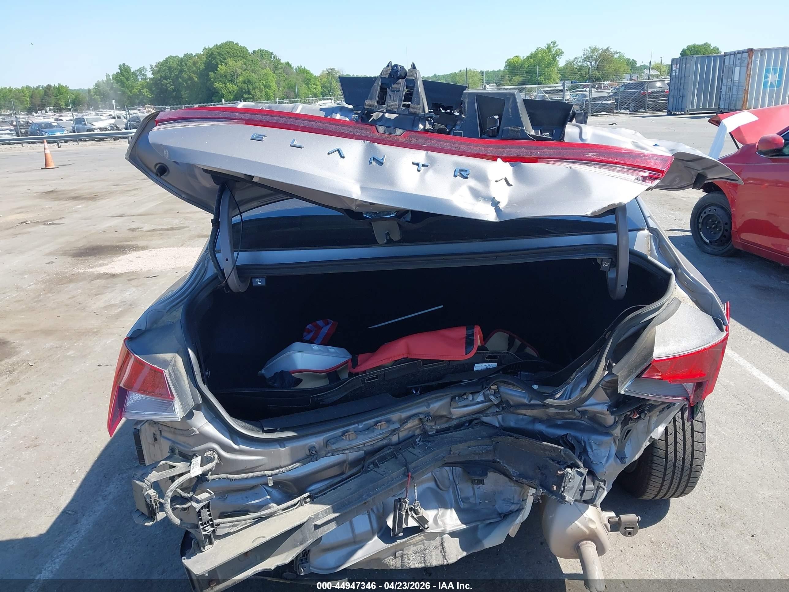 2021 Hyundai Elantra Sel Gray vin: KMHLM4AG3MU074480