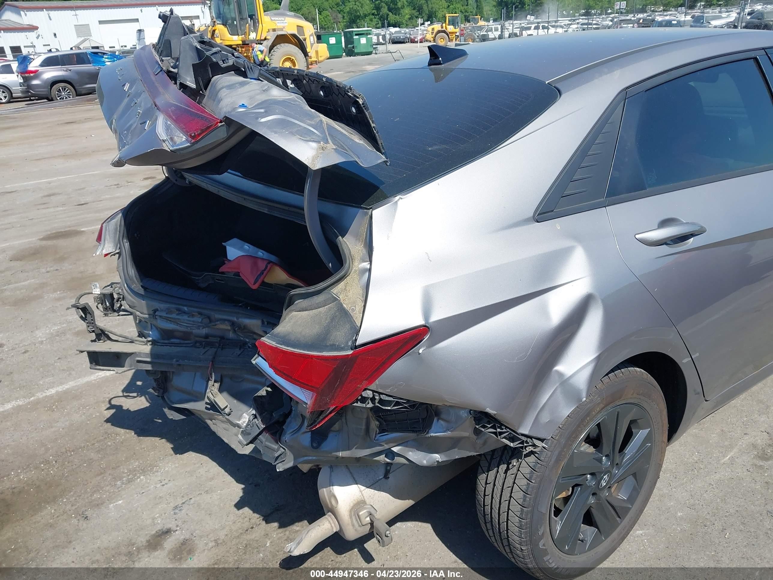 2021 Hyundai Elantra Sel Gray vin: KMHLM4AG3MU074480