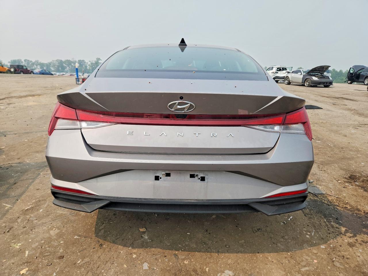 2023 Hyundai Elantra Sel Silver vin: KMHLM4AG3PU542826