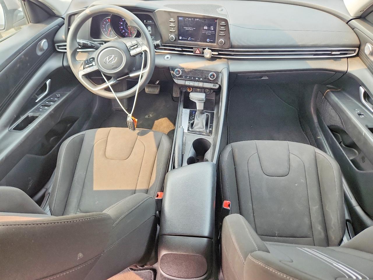 2023 Hyundai Elantra Sel Silver vin: KMHLM4AG3PU542826