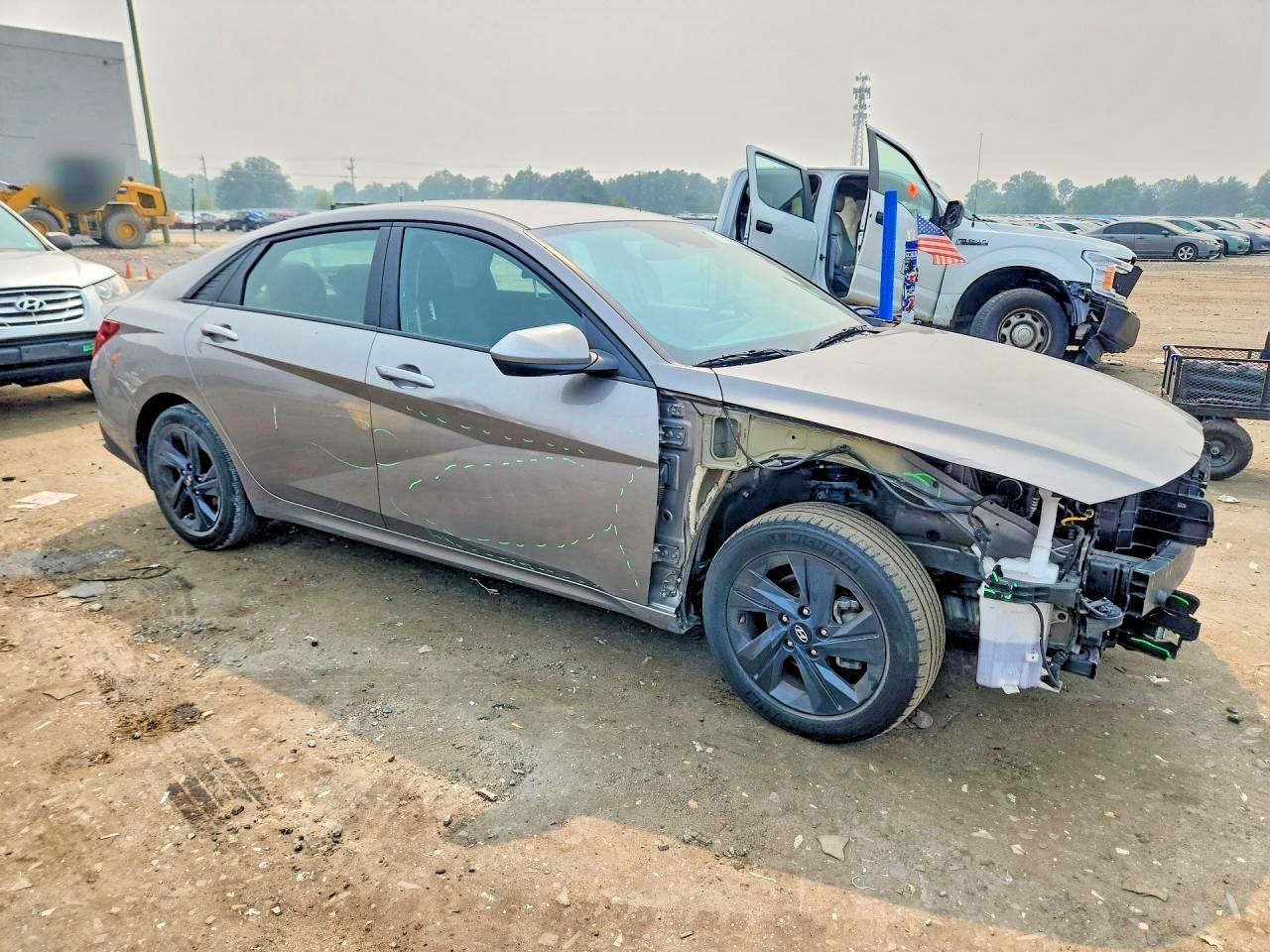 2023 Hyundai Elantra Sel Silver vin: KMHLM4AG3PU542826