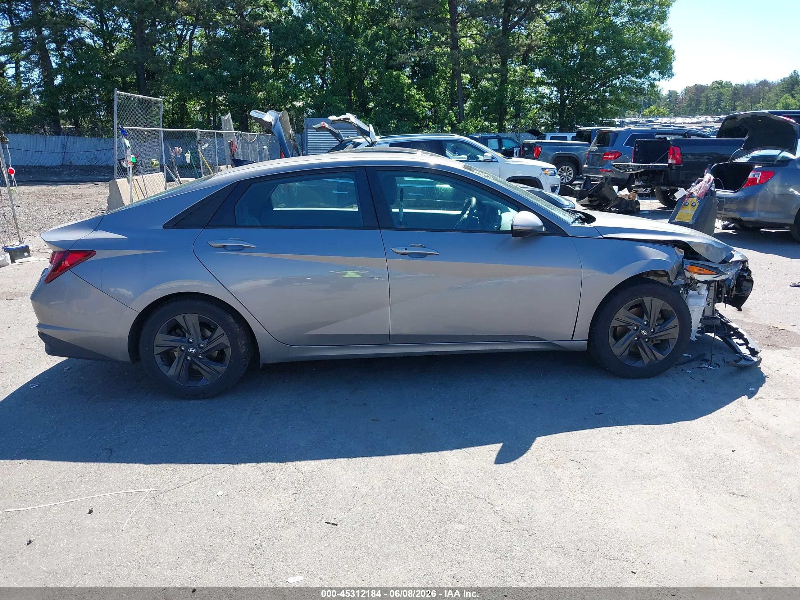 2021 Hyundai Elantra Sel Gray vin: KMHLM4AG4MU126957