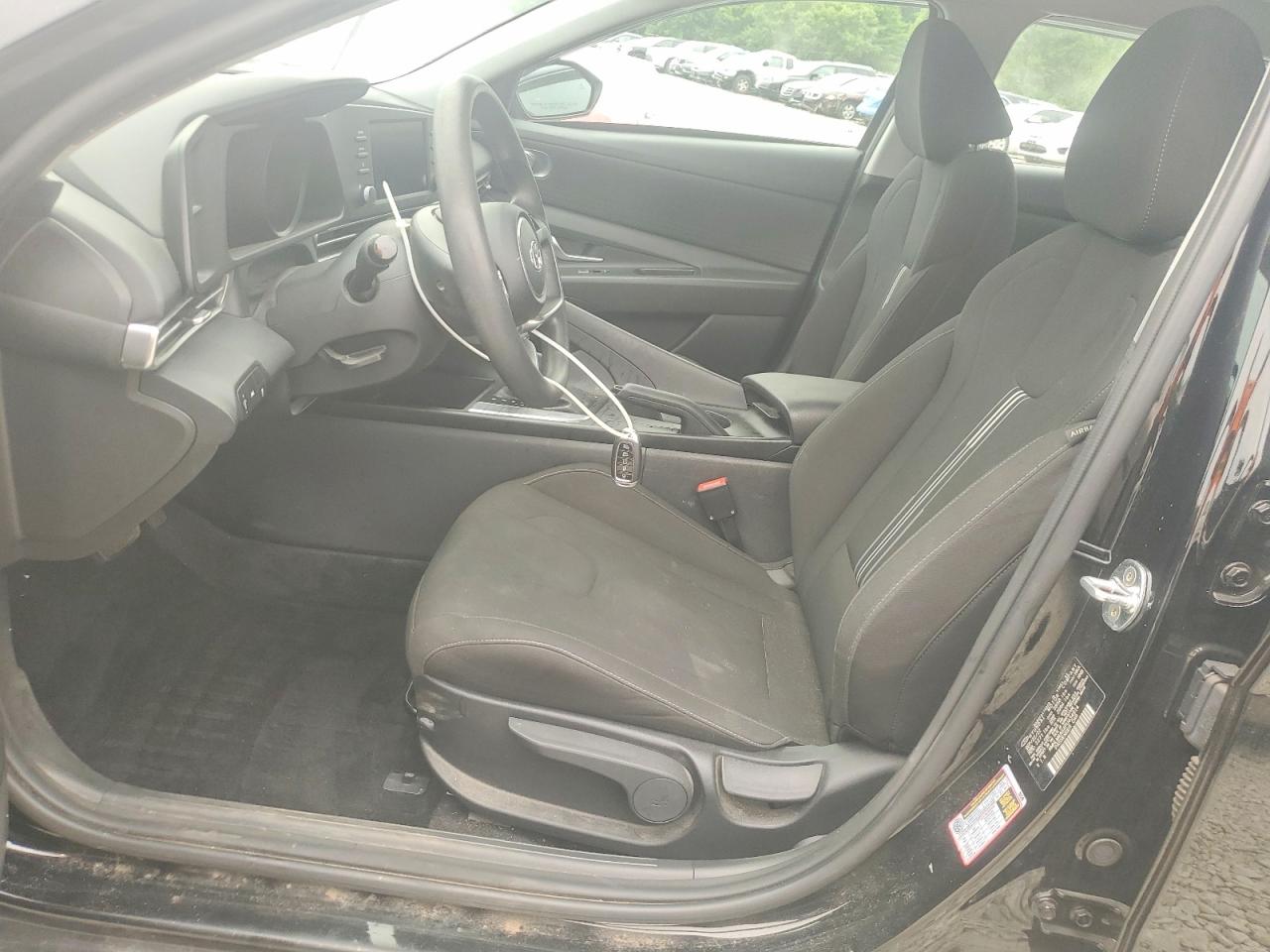 2023 Hyundai Elantra Sel Black vin: KMHLM4AG4PU434814