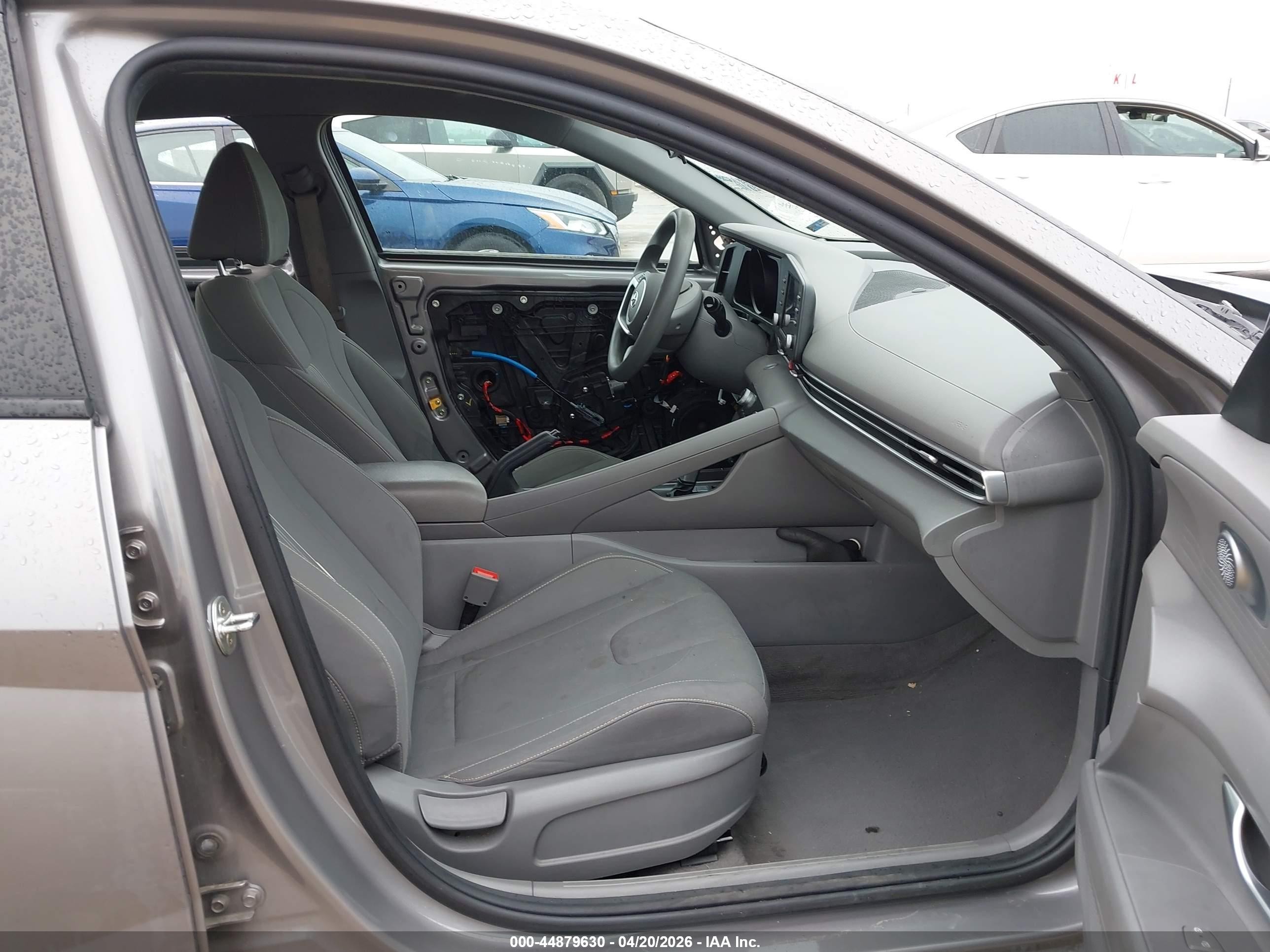 2021 Hyundai Elantra Sel Серебряный vin: KMHLM4AG6MU140407