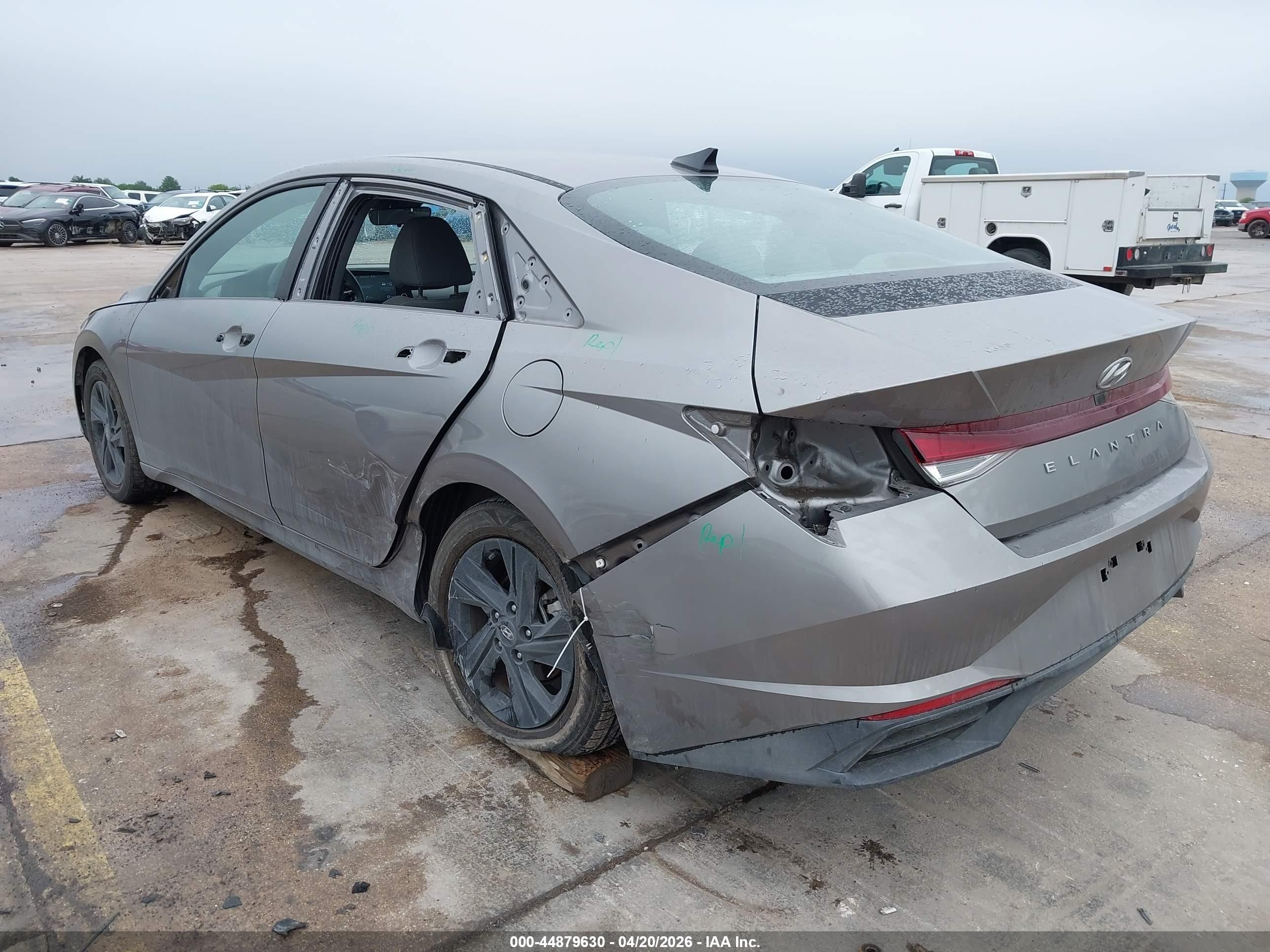2021 Hyundai Elantra Sel Серебряный vin: KMHLM4AG6MU140407