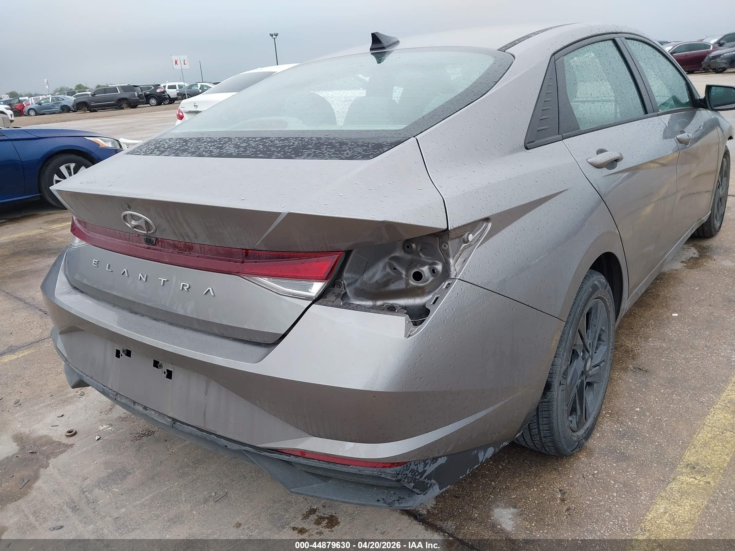2021 Hyundai Elantra Sel Серебряный vin: KMHLM4AG6MU140407
