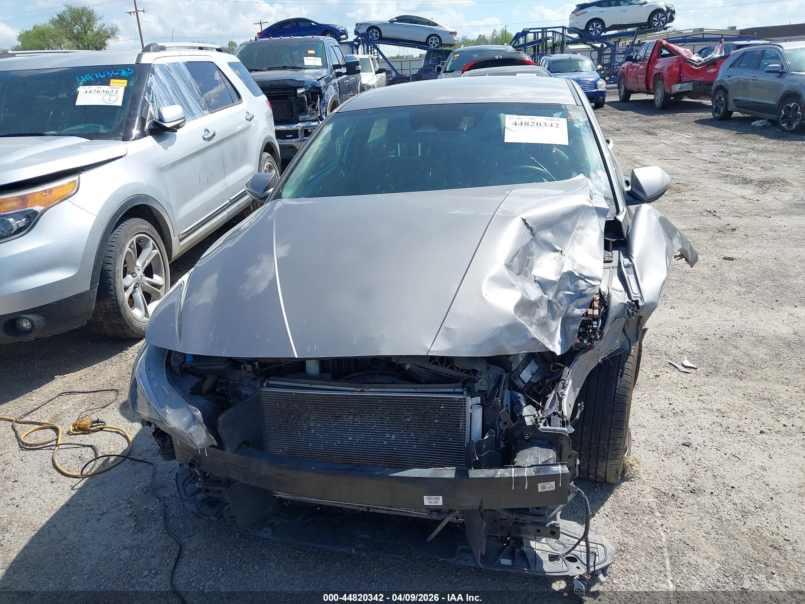 2023 Hyundai Elantra Sel Silver vin: KMHLM4AG7PU543963