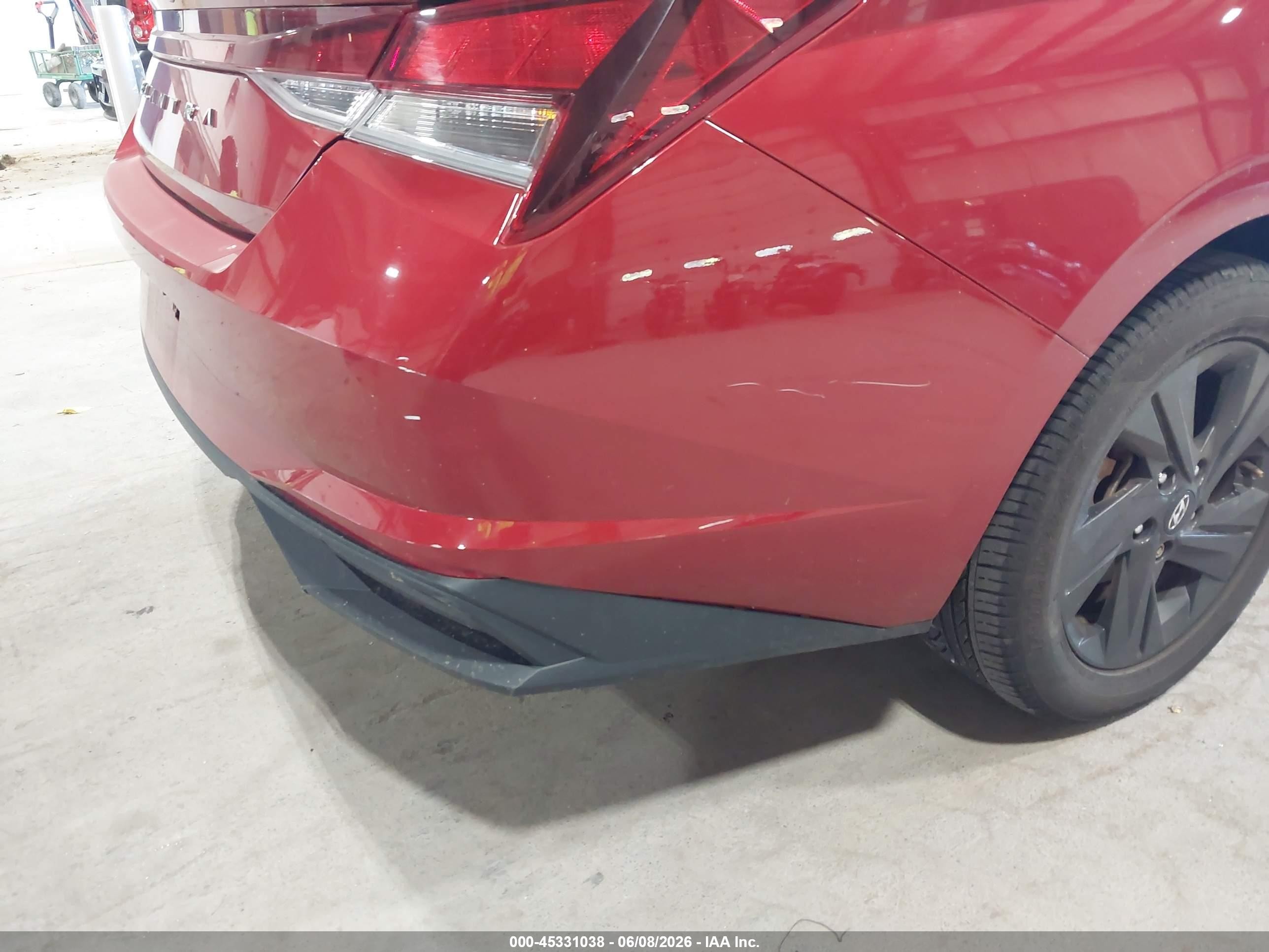 2022 Hyundai Elantra Sel Red vin: KMHLM4AGXNU307580