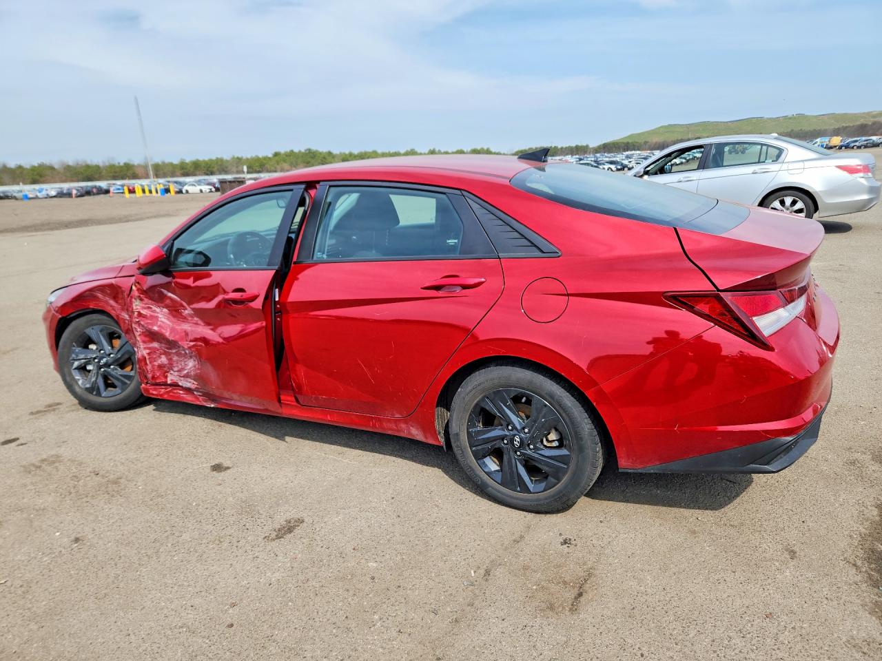 2023 Hyundai Elantra Sel Red vin: KMHLM4AGXPU397056