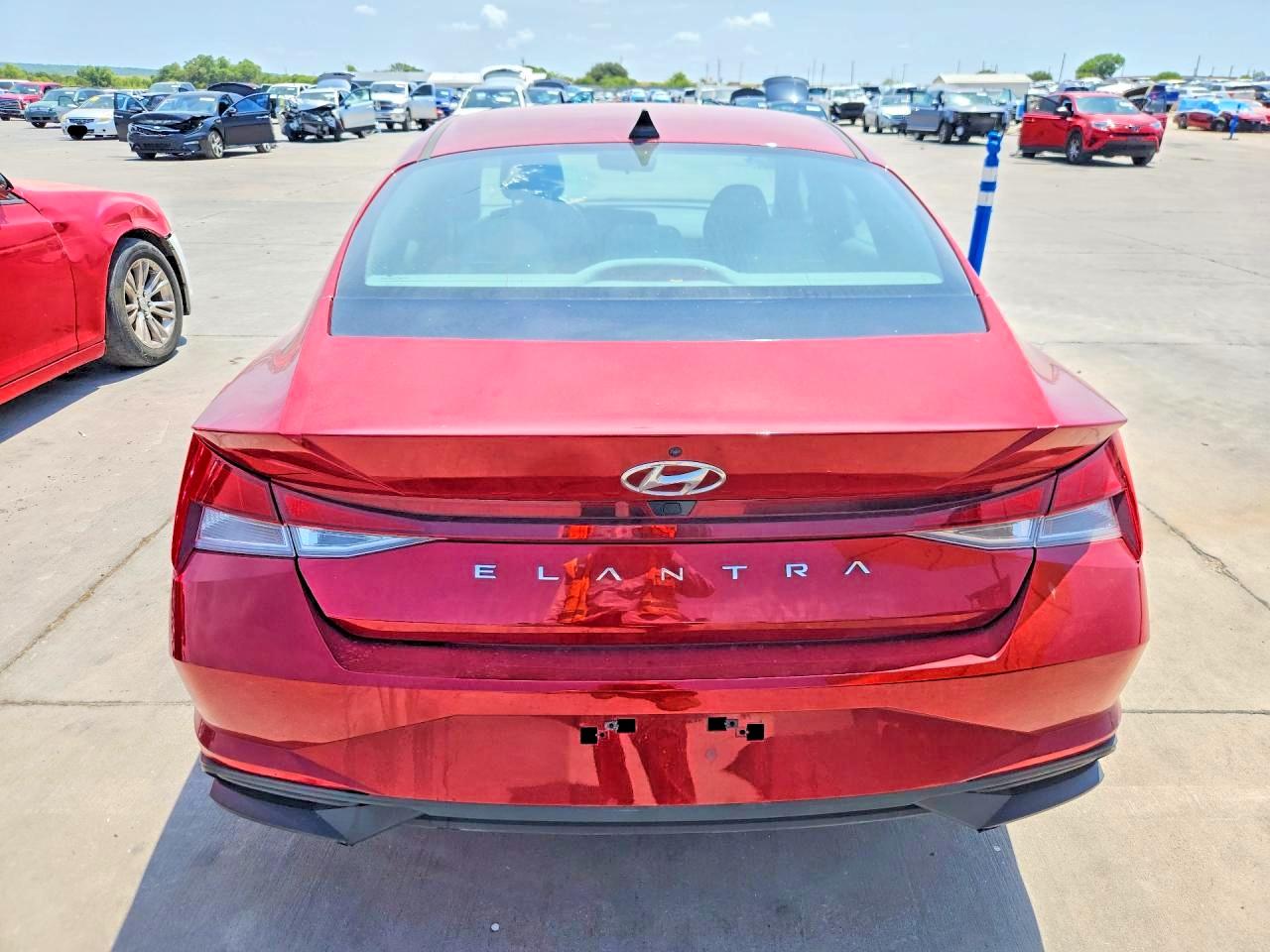 2023 Hyundai Elantra Sel Red vin: KMHLM4AGXPU563902
