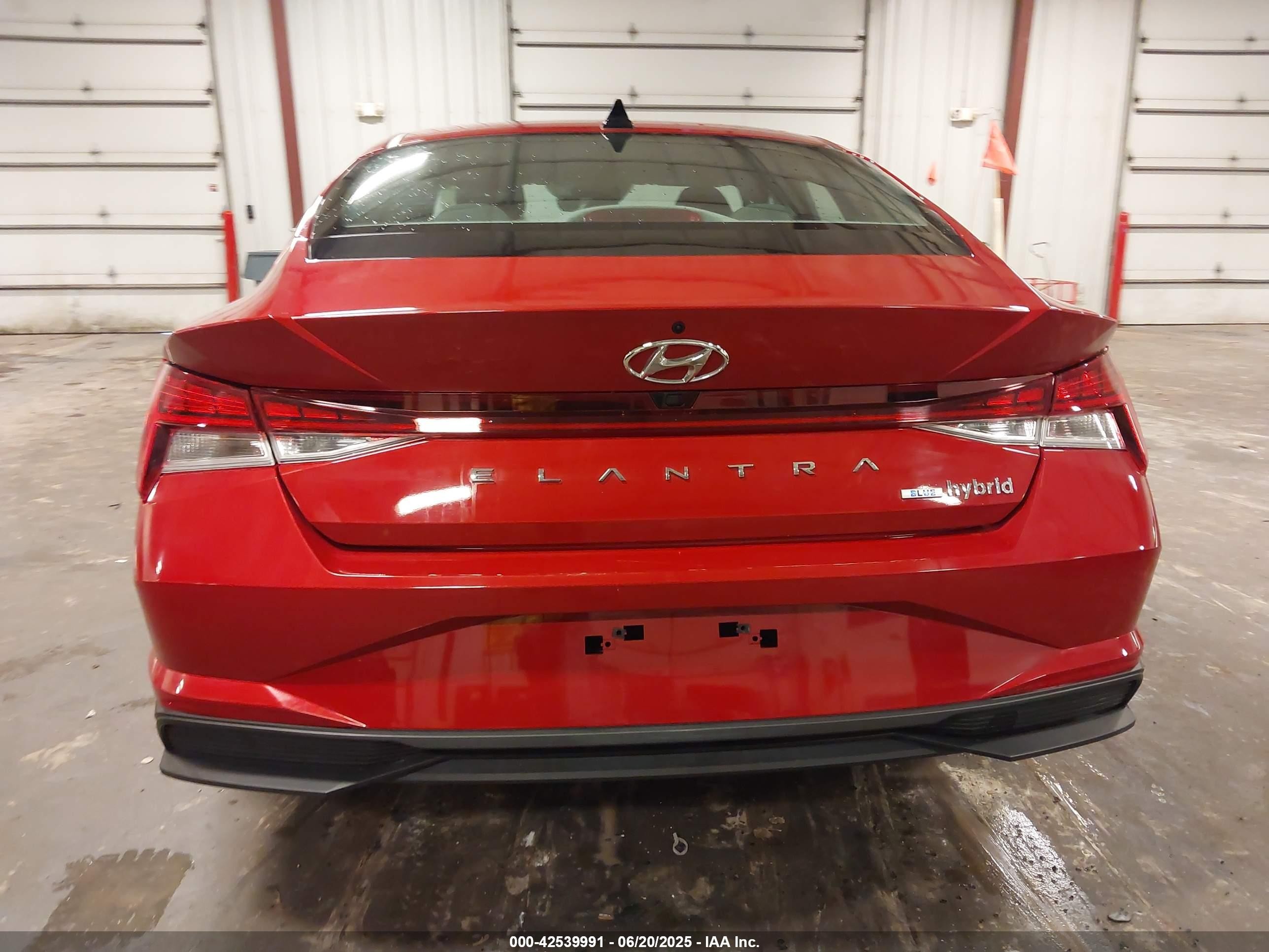2023 Hyundai Elantra Hybrid Blue Red vin: KMHLM4AJ3PU052012
