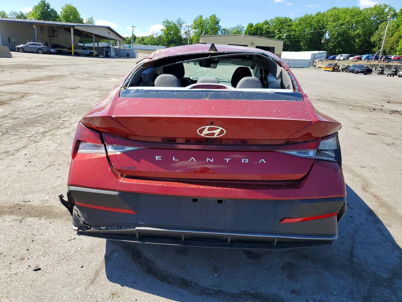 2024 Hyundai Elantra Sel Red vin: KMHLM4DG1RU682467