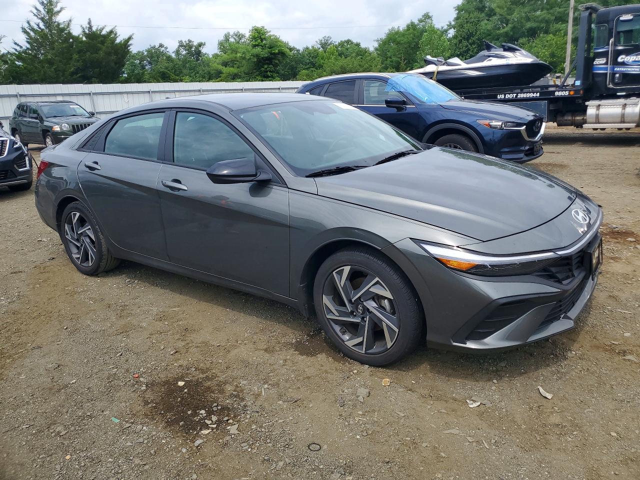 2025 Hyundai Elantra Sel Sport Gray vin: KMHLM4DG1SU905421