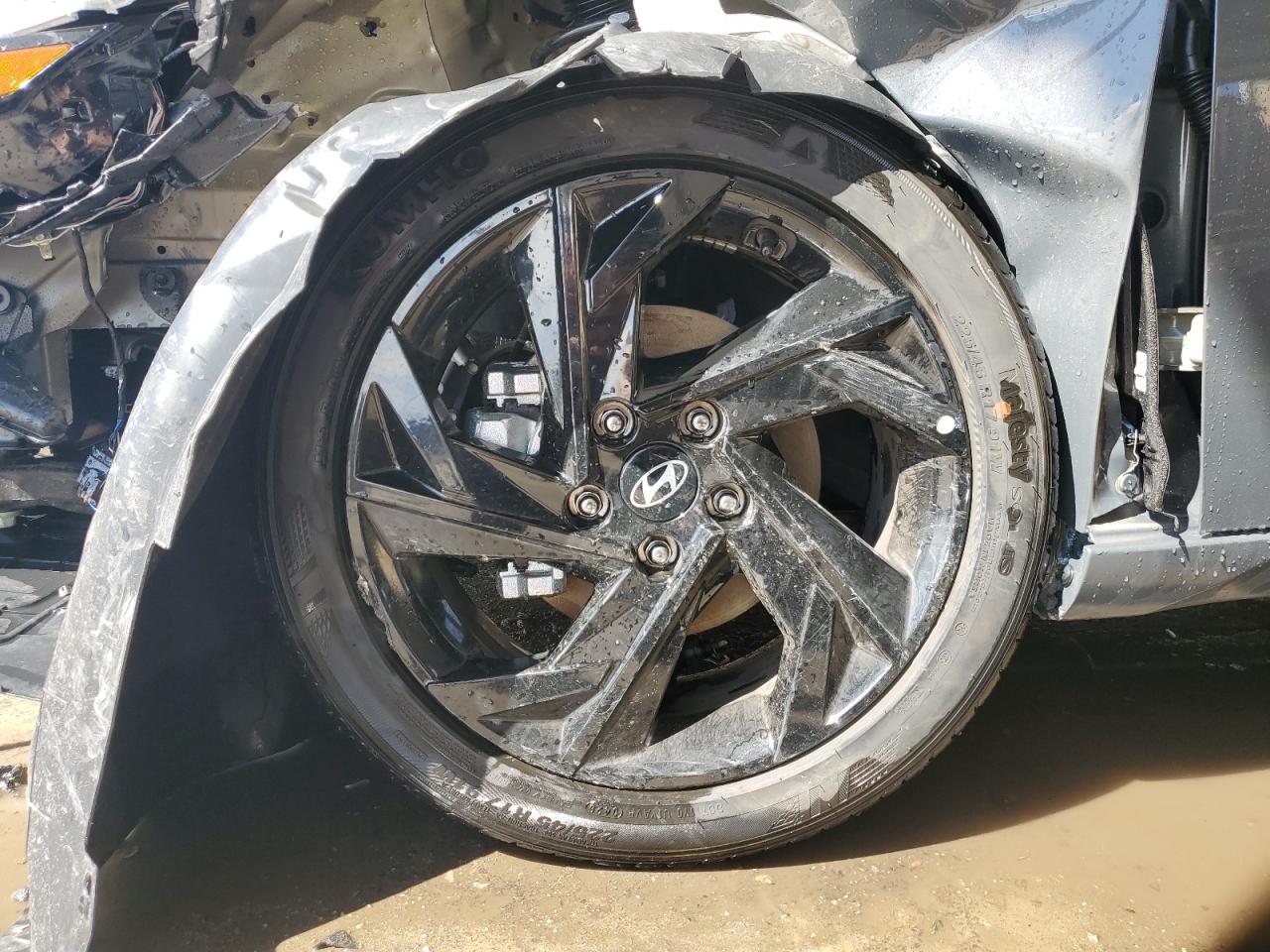 2026 Hyundai Elantra Sel Sport Gray vin: KMHLM4DG3TU185444 Damage: Left Front Wheel, Curb Rash, > 12 Inches