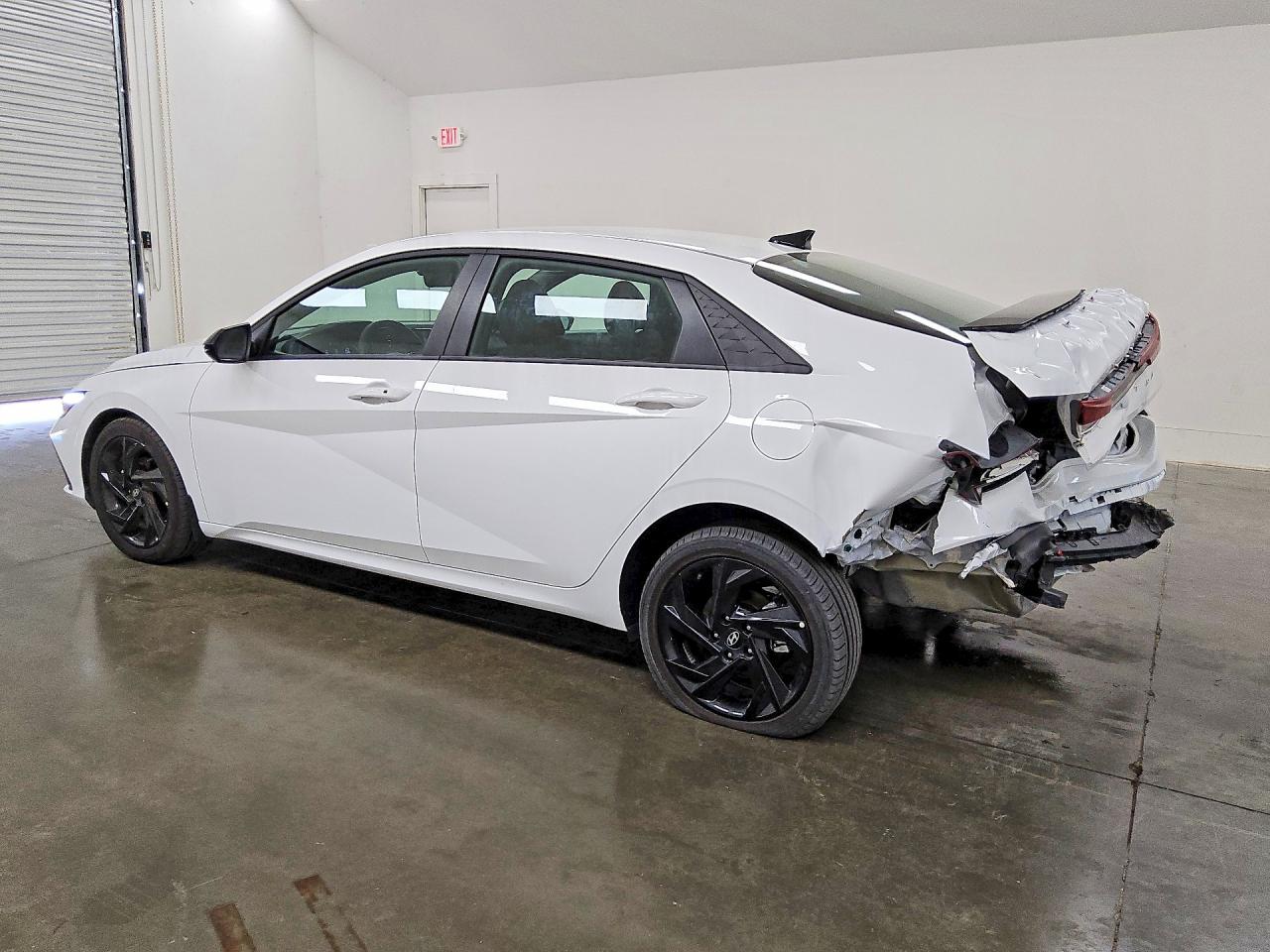 2026 Hyundai Elantra Sel Sport White vin: KMHLM4DG3TU203618
