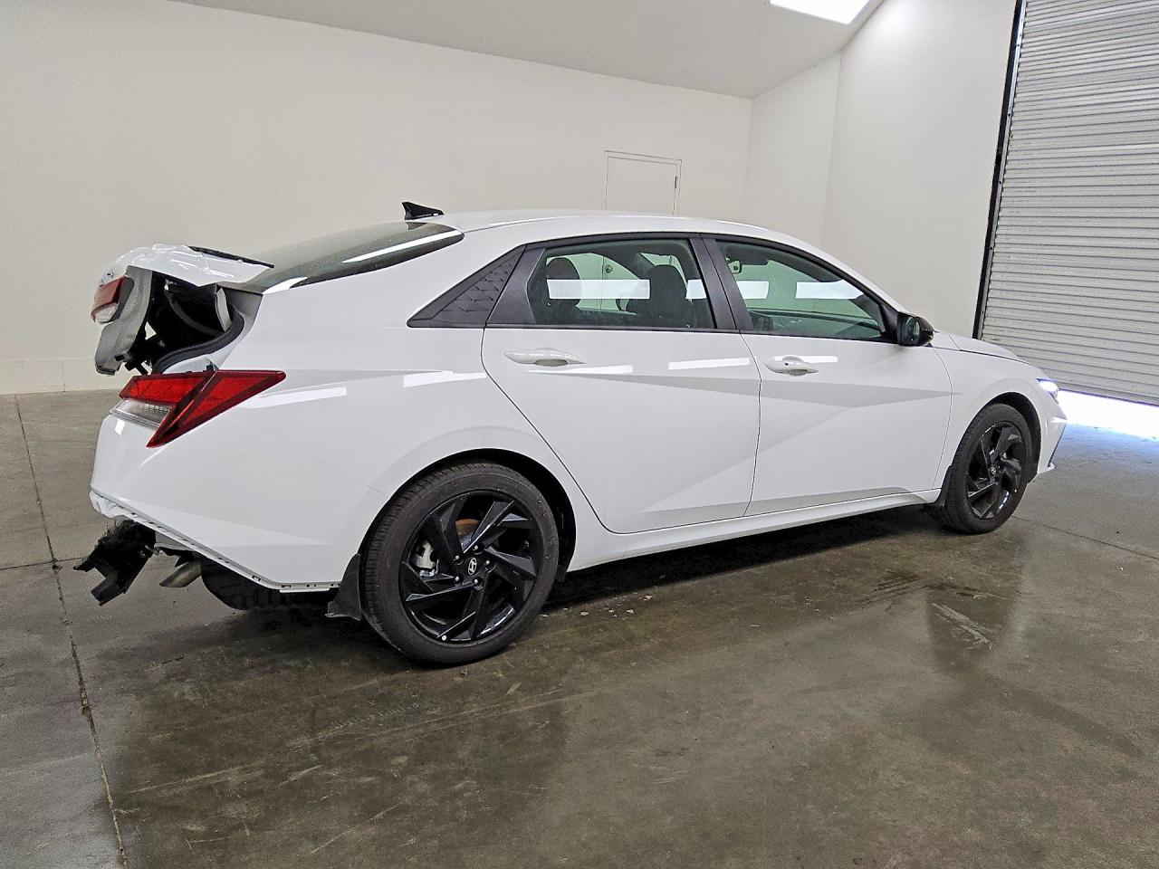 2026 Hyundai Elantra Sel Sport White vin: KMHLM4DG3TU203618