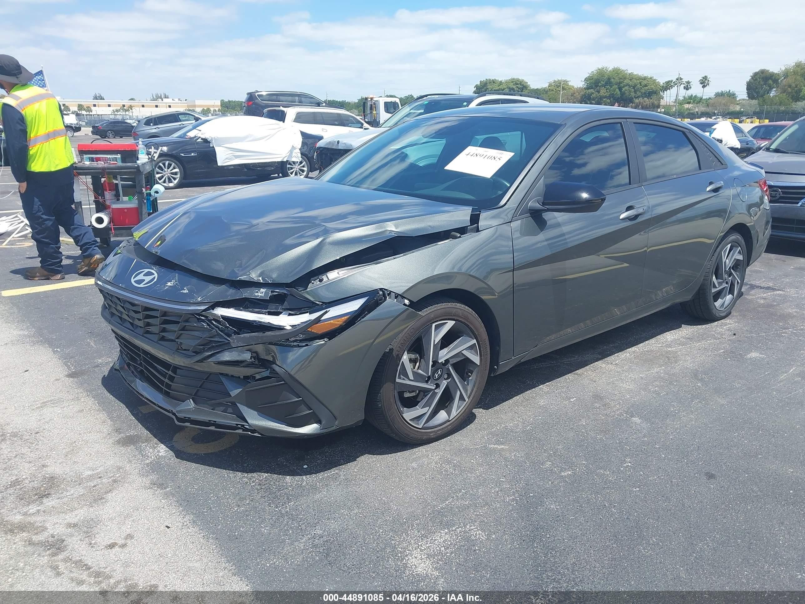 2025 Hyundai Elantra Sel Sport Серый vin: KMHLM4DG5SU896917