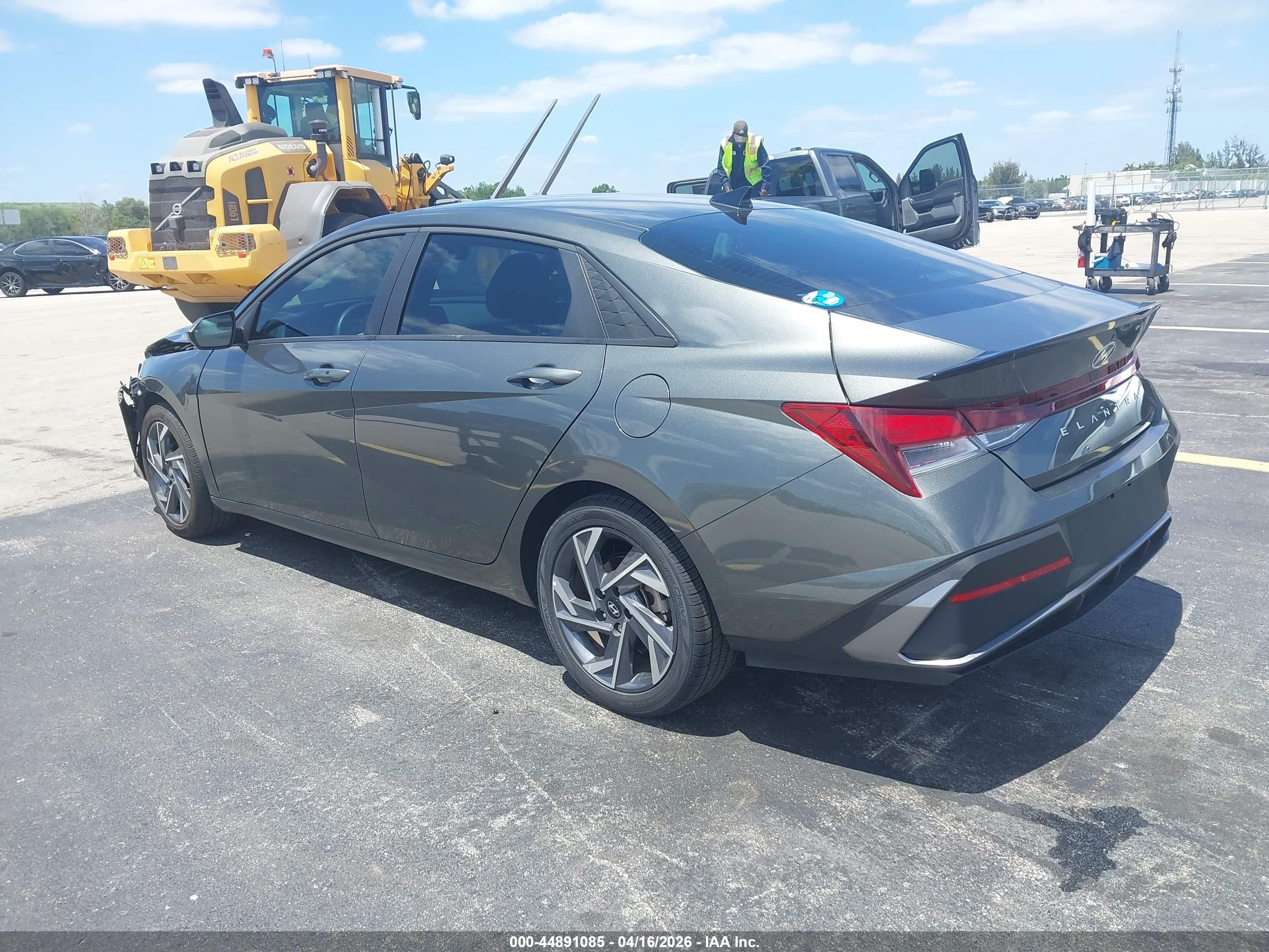 2025 Hyundai Elantra Sel Sport Серый vin: KMHLM4DG5SU896917