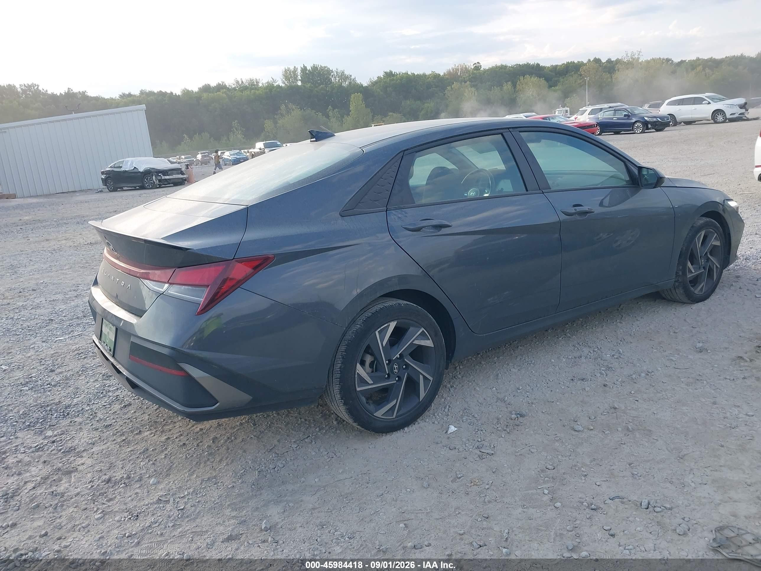 2025 Hyundai Elantra Sel Sport Gray vin: KMHLM4DG5SU959921