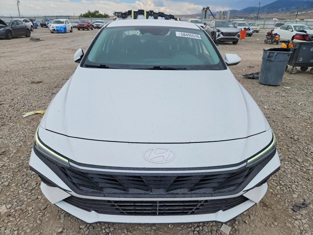 2024 Hyundai Elantra Sel White vin: KMHLM4DG7RU838446
