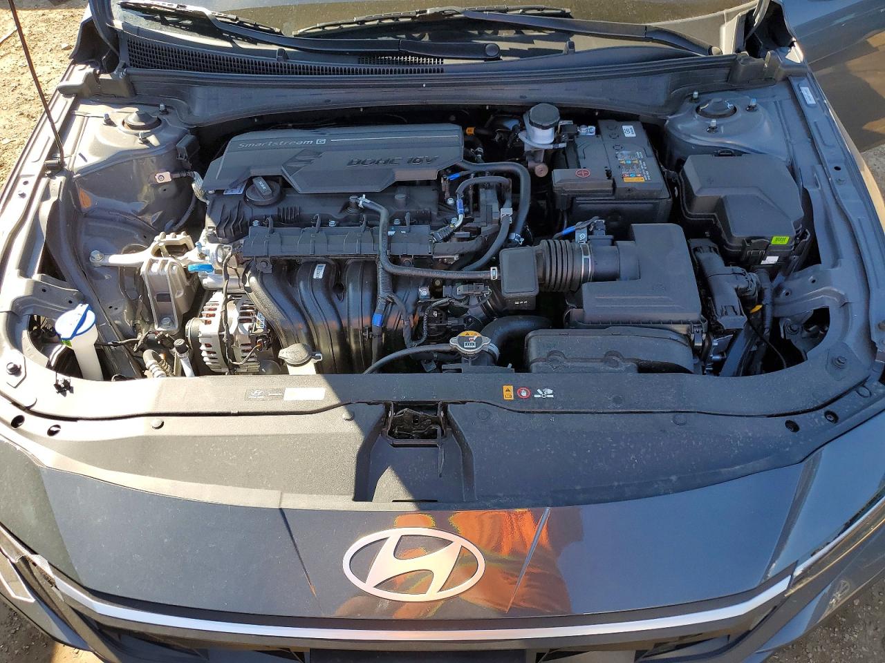 2025 Hyundai Elantra Sel Sport Gray vin: KMHLM4DG7SU079318