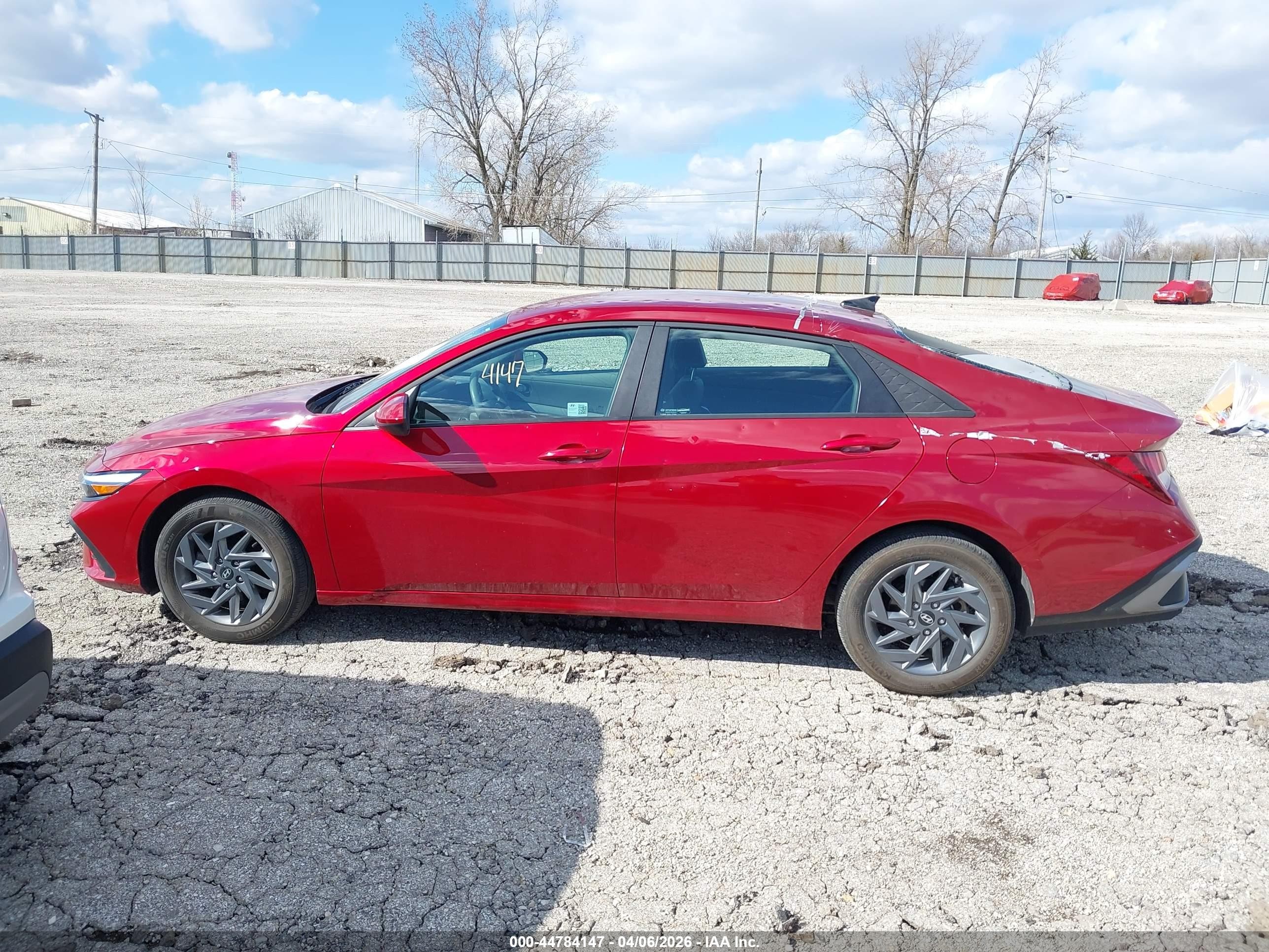 2024 Hyundai Elantra Sel Red vin: KMHLM4DG9RU676822