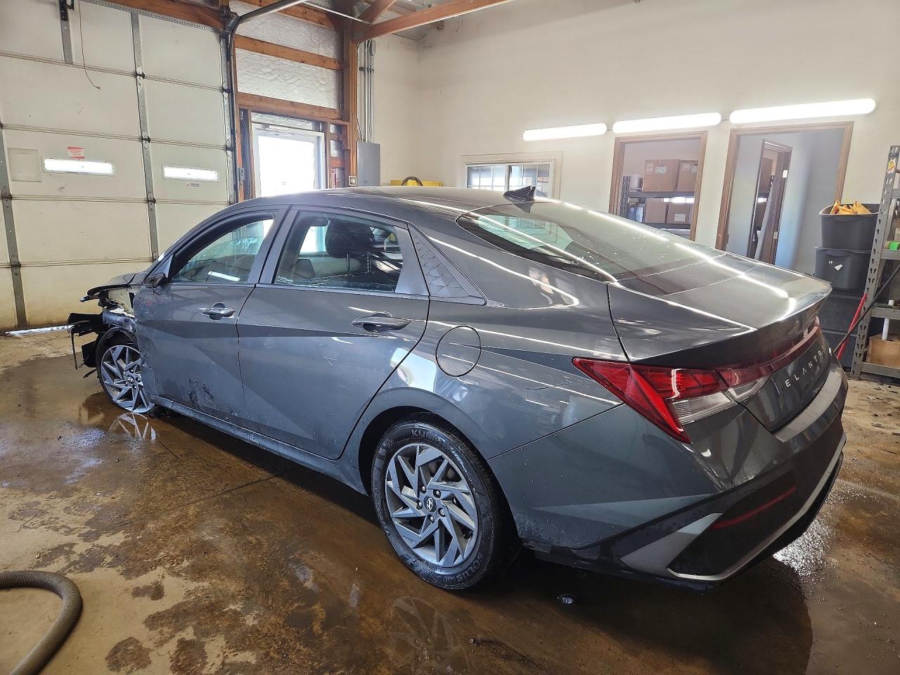 2024 Hyundai Elantra Blue Gray vin: KMHLM4DJ2RU097604