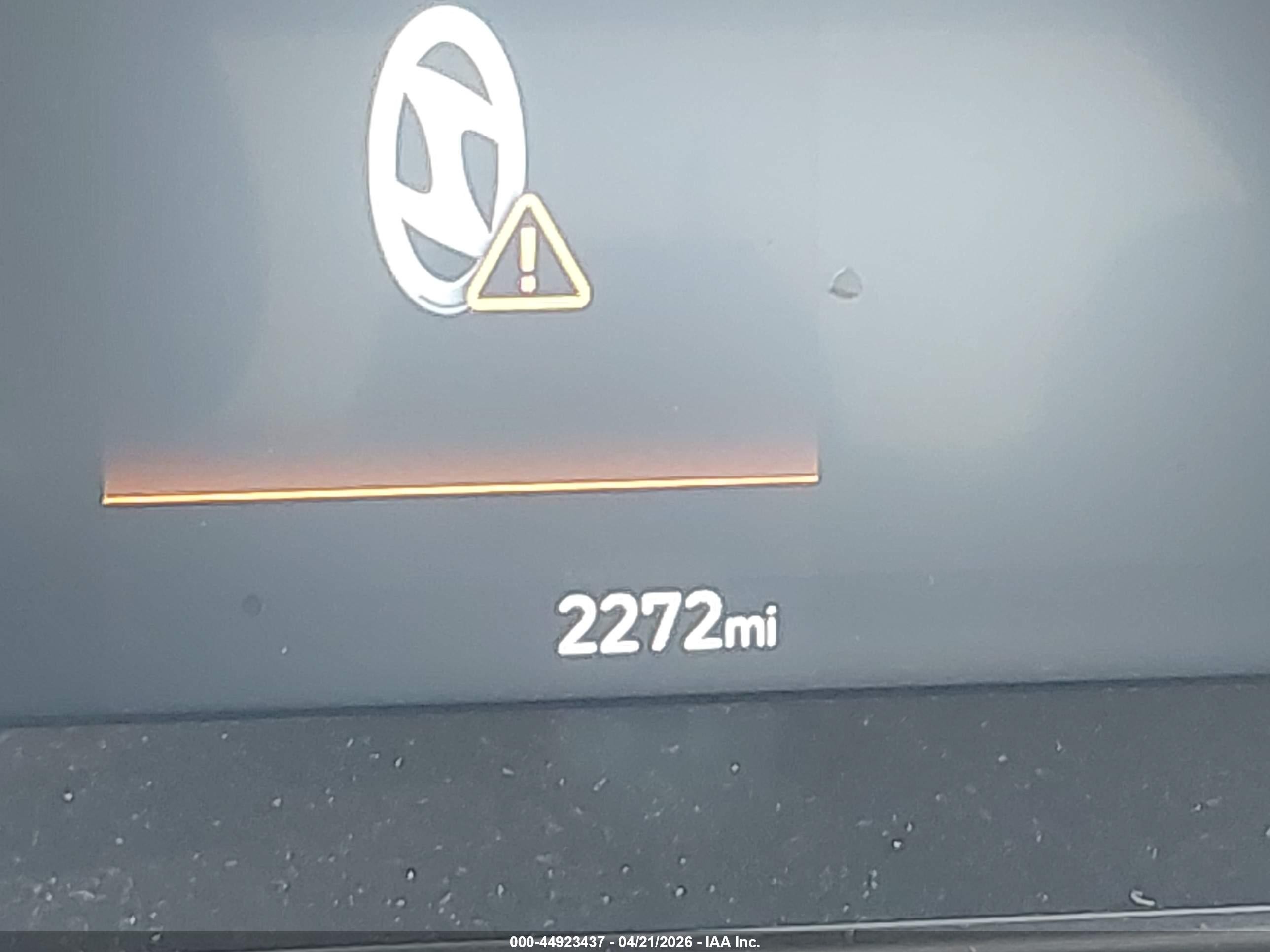 2026 Hyundai Elantra Hybrid Blue Black vin: KMHLM4DJ2TU198164