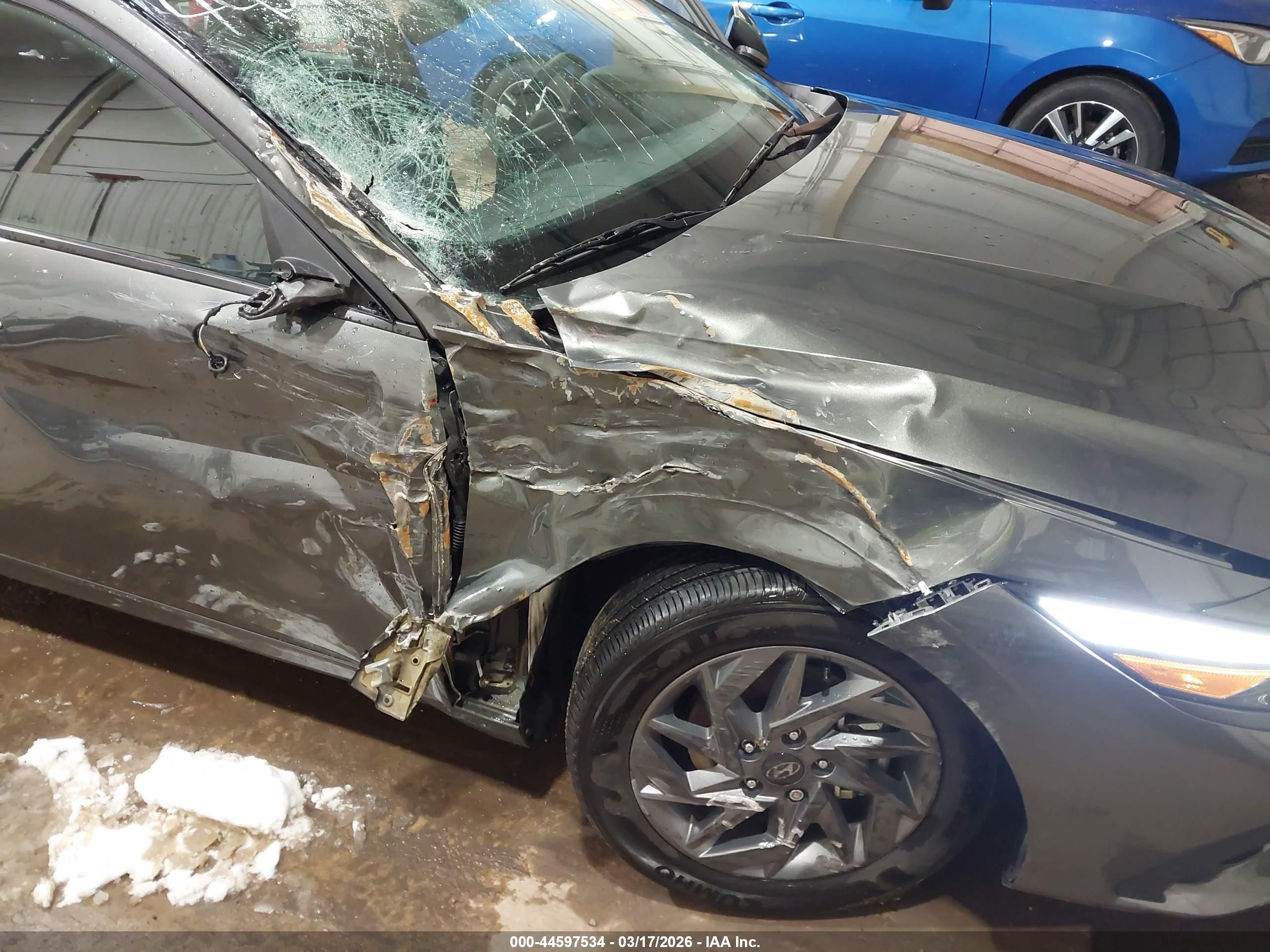 2025 Hyundai Elantra Hybrid Blue Серый vin: KMHLM4DJ8SU153650