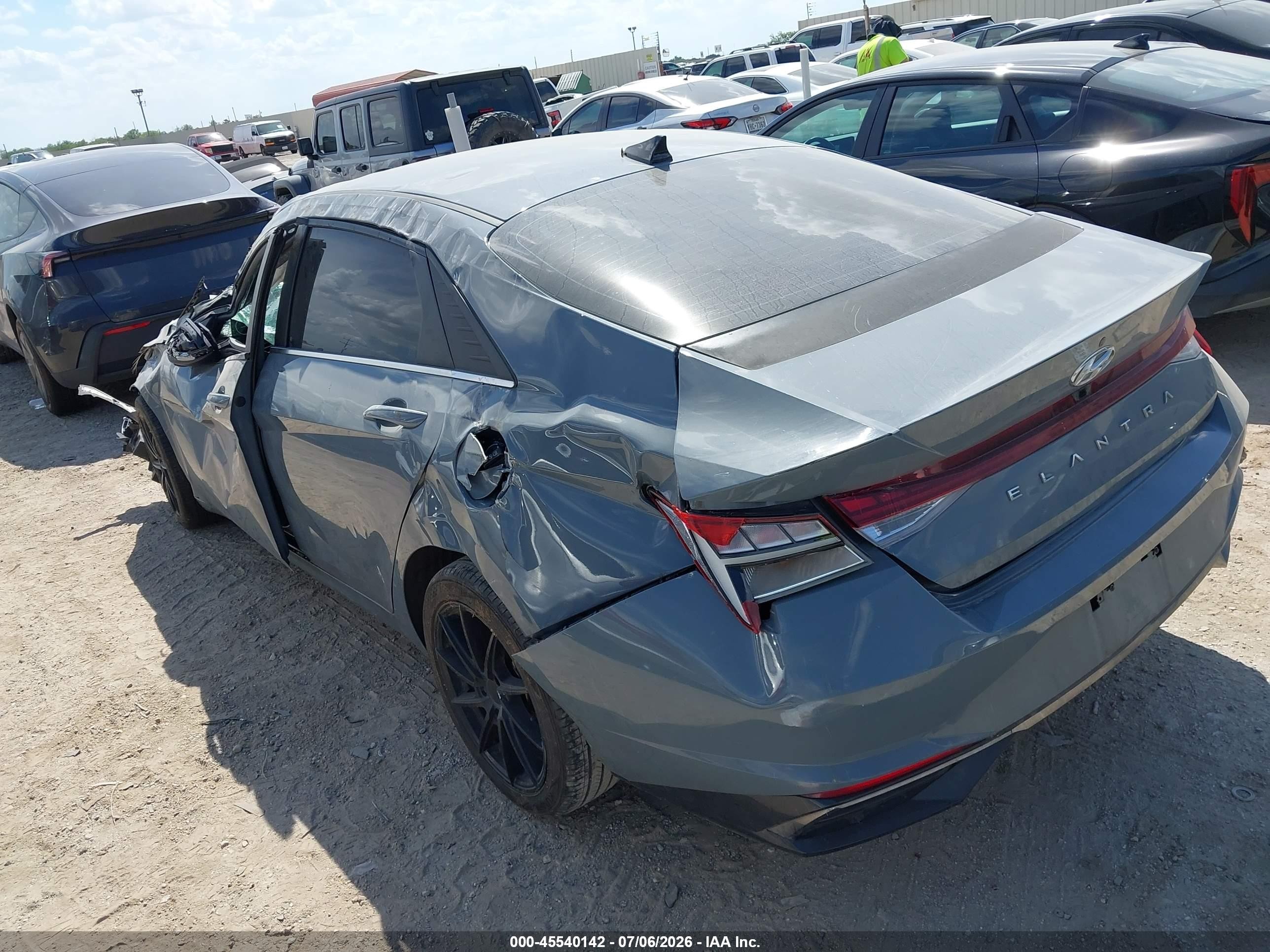2021 Hyundai Elantra Sel Gray vin: KMHLN4AG3MU139745