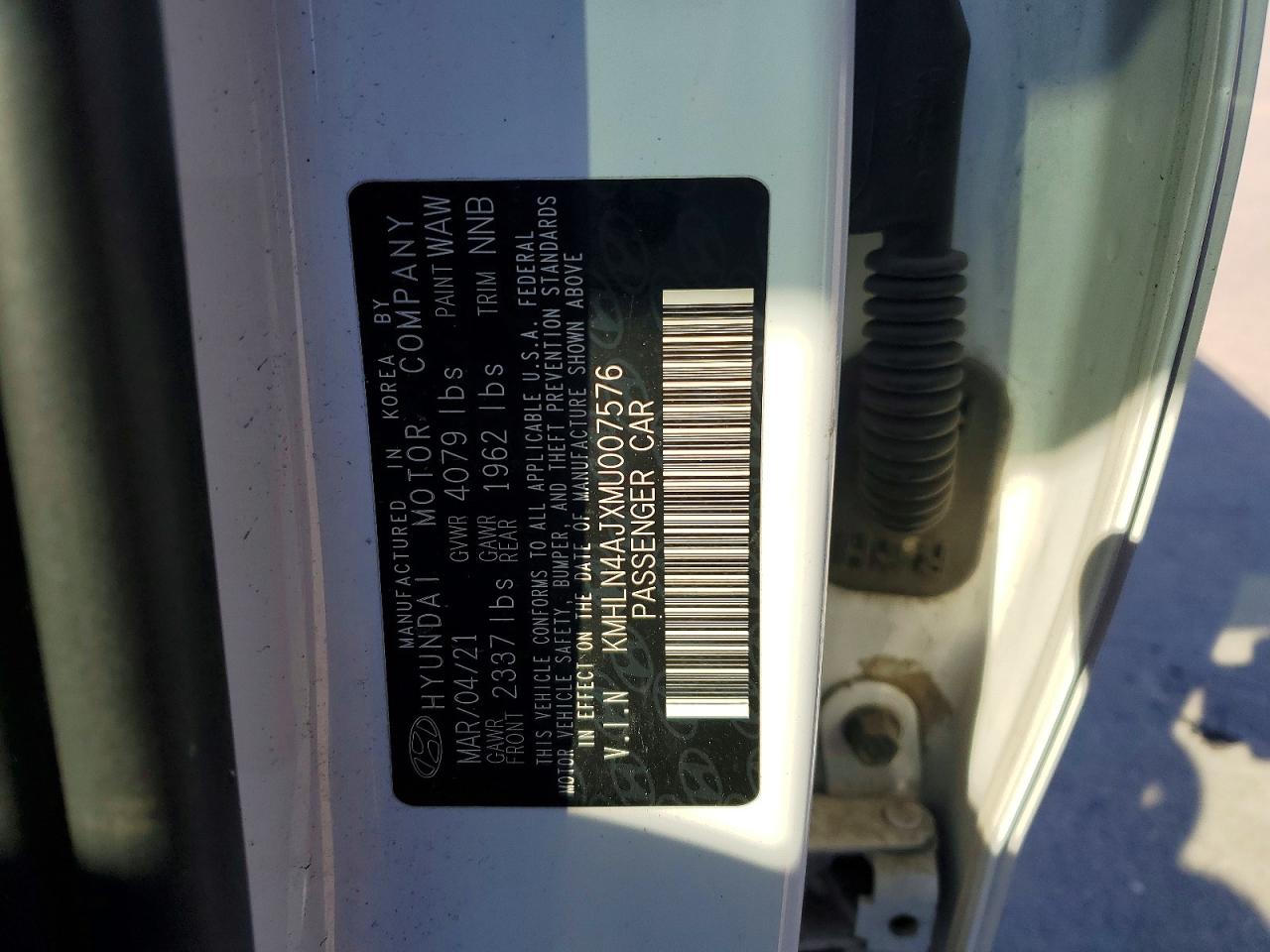 2021 Hyundai Elantra Limited White vin: KMHLN4AJXMU007576