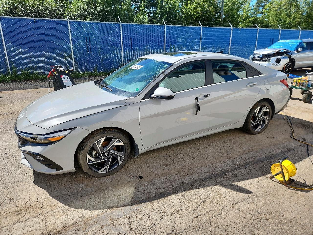 2024 Hyundai Elantra Luxury Gray vin: KMHLN4DG3RU701825