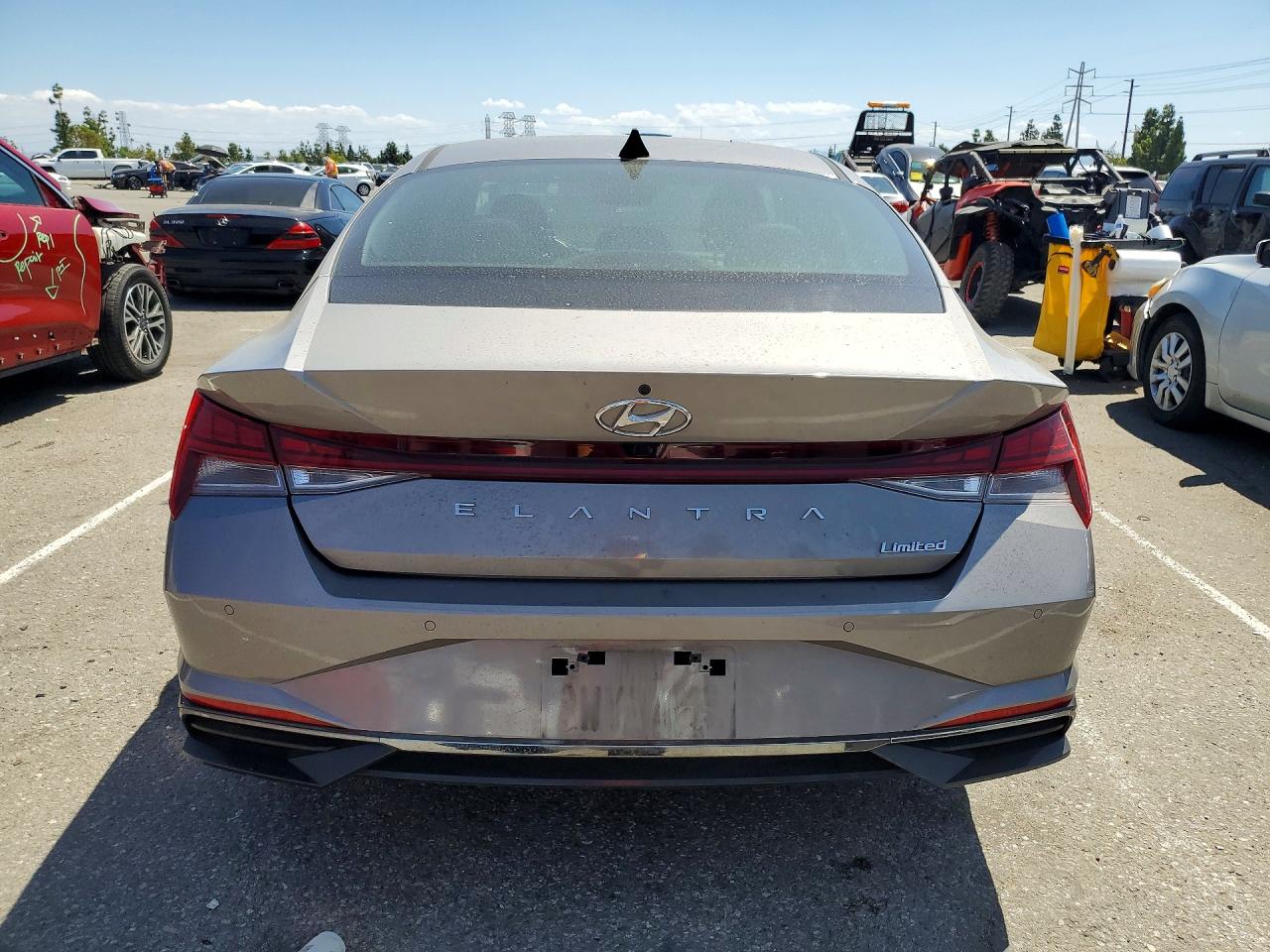 2021 Hyundai Elantra Limited Серый vin: KMHLP4AG1MU126485