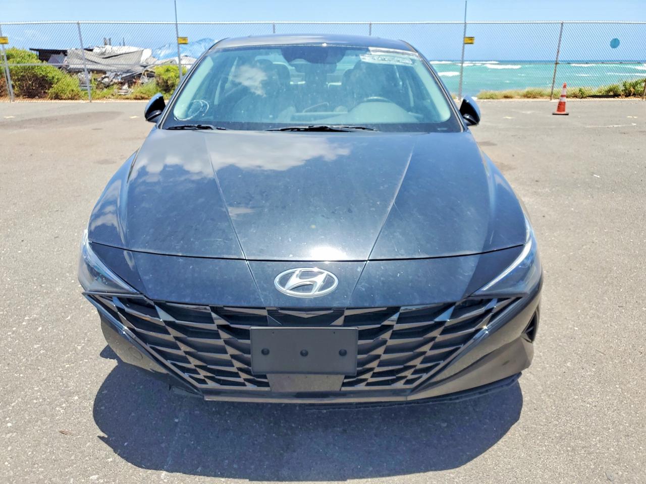 2023 Hyundai Elantra Limited Black vin: KMHLP4AG3PU473451