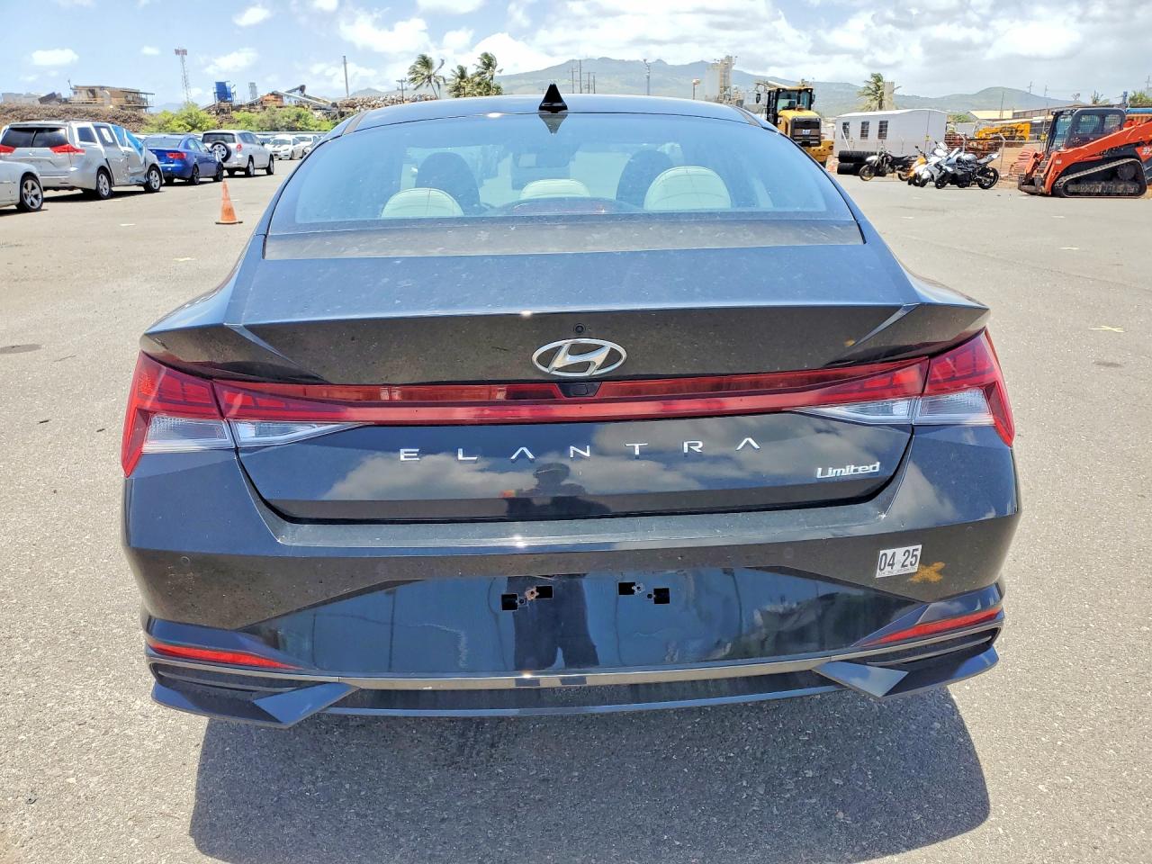 2023 Hyundai Elantra Limited Black vin: KMHLP4AG3PU473451