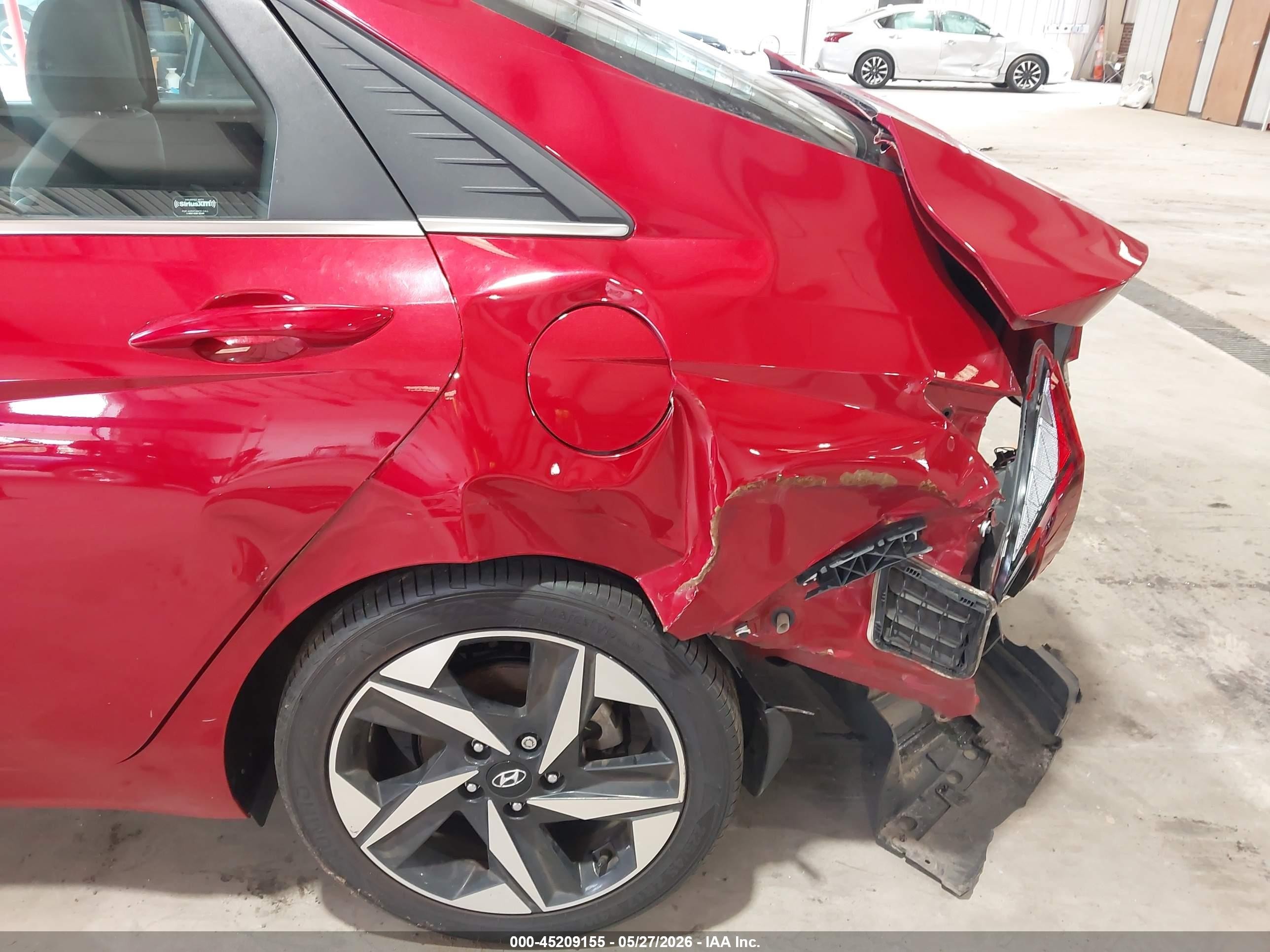 2023 Hyundai Elantra Limited Красный vin: KMHLP4AG8PU381669
