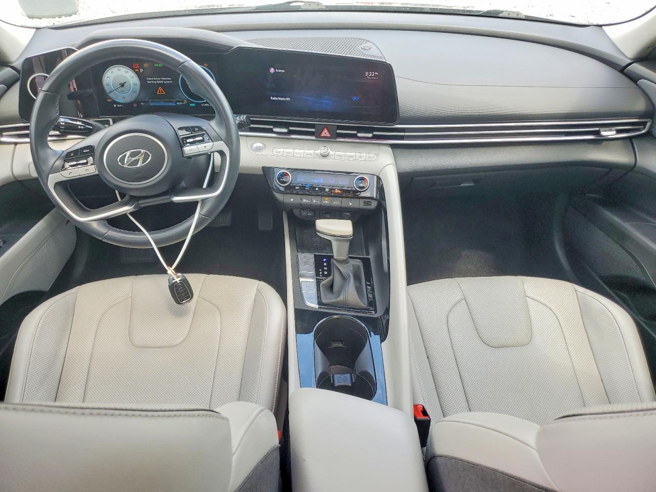 2022 Hyundai Elantra Limited Gray vin: KMHLP4AGXNU333023