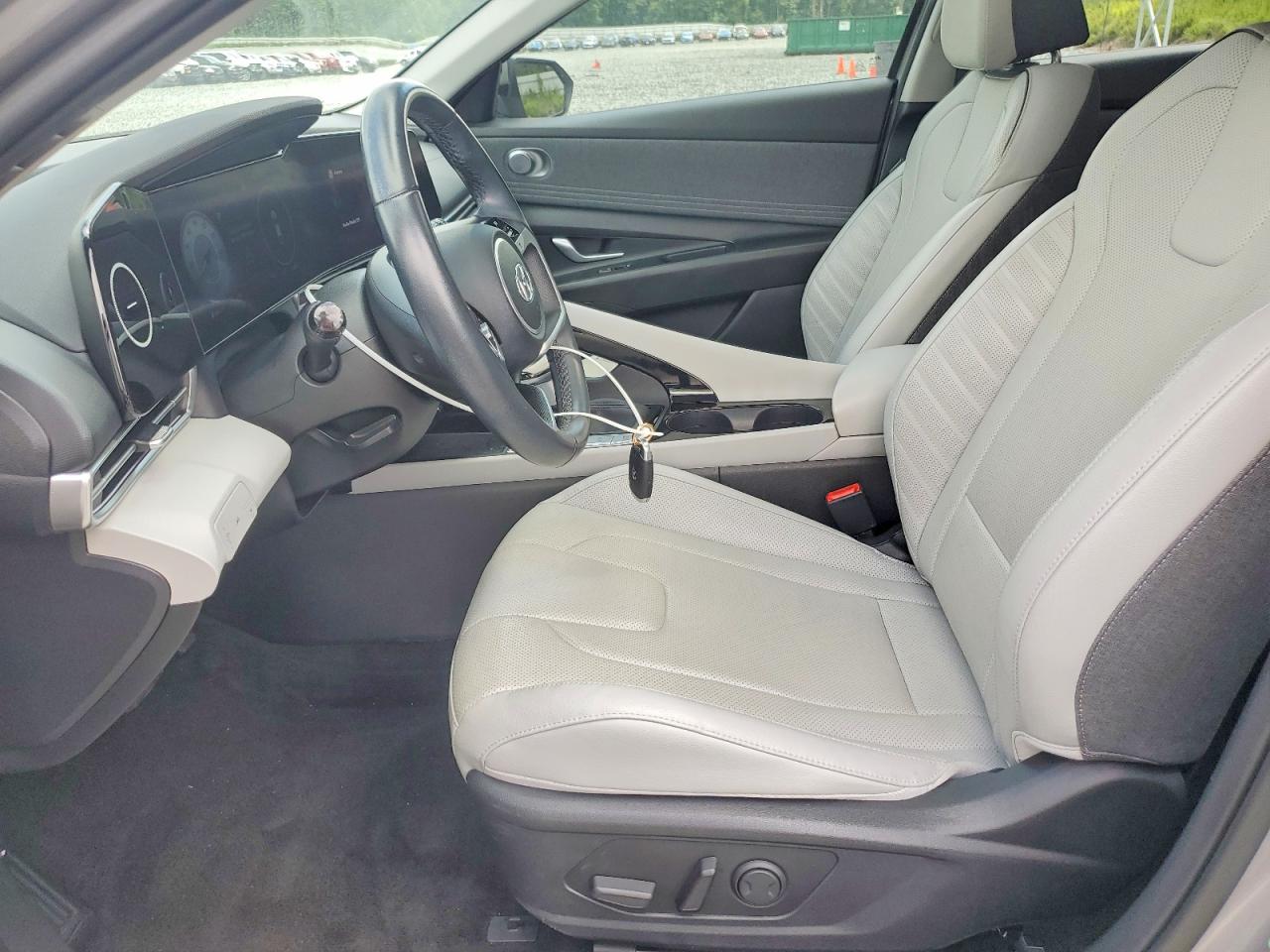 2022 Hyundai Elantra Limited Gray vin: KMHLP4AGXNU333023